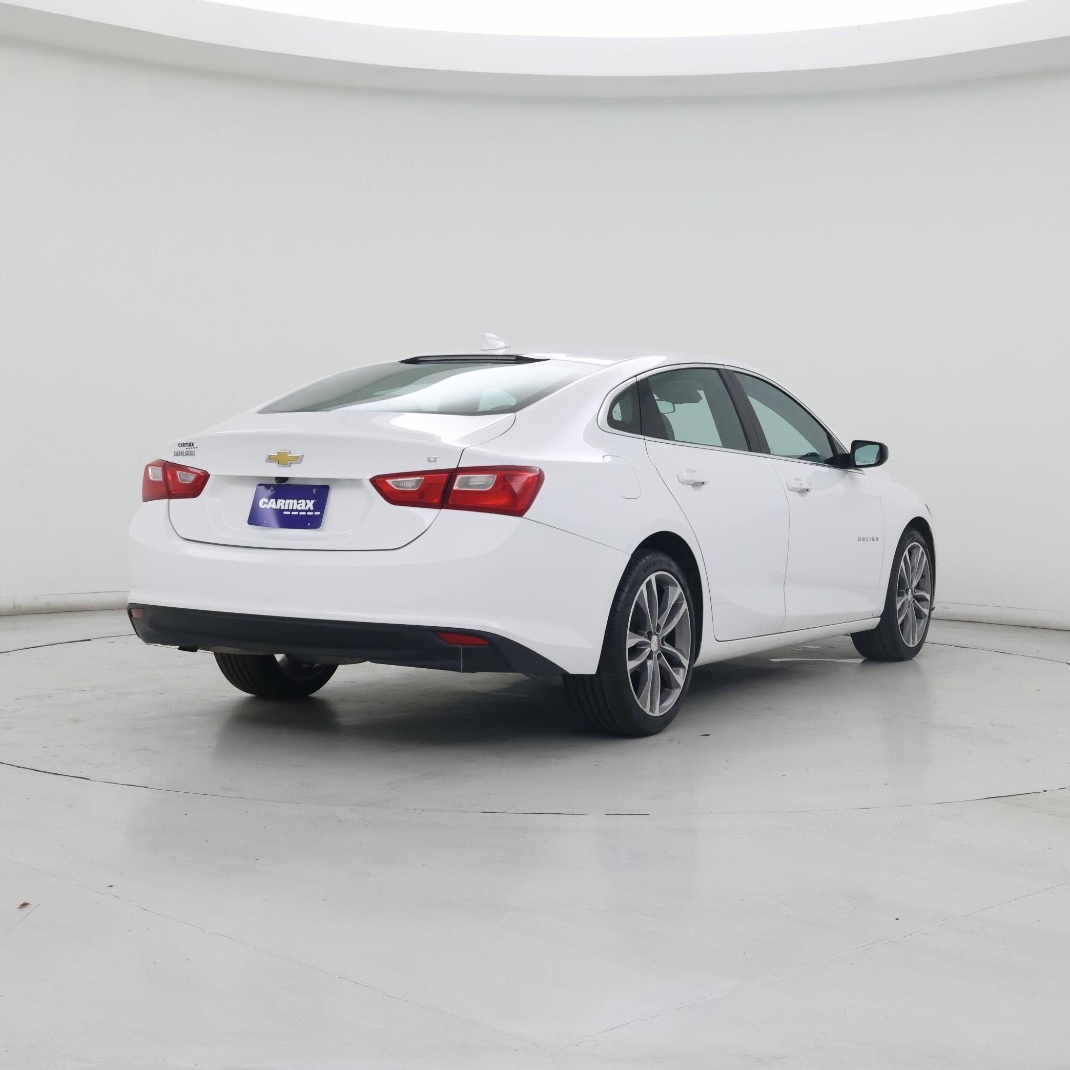 Thumbnail: 2023 Chevrolet Malibu - 8