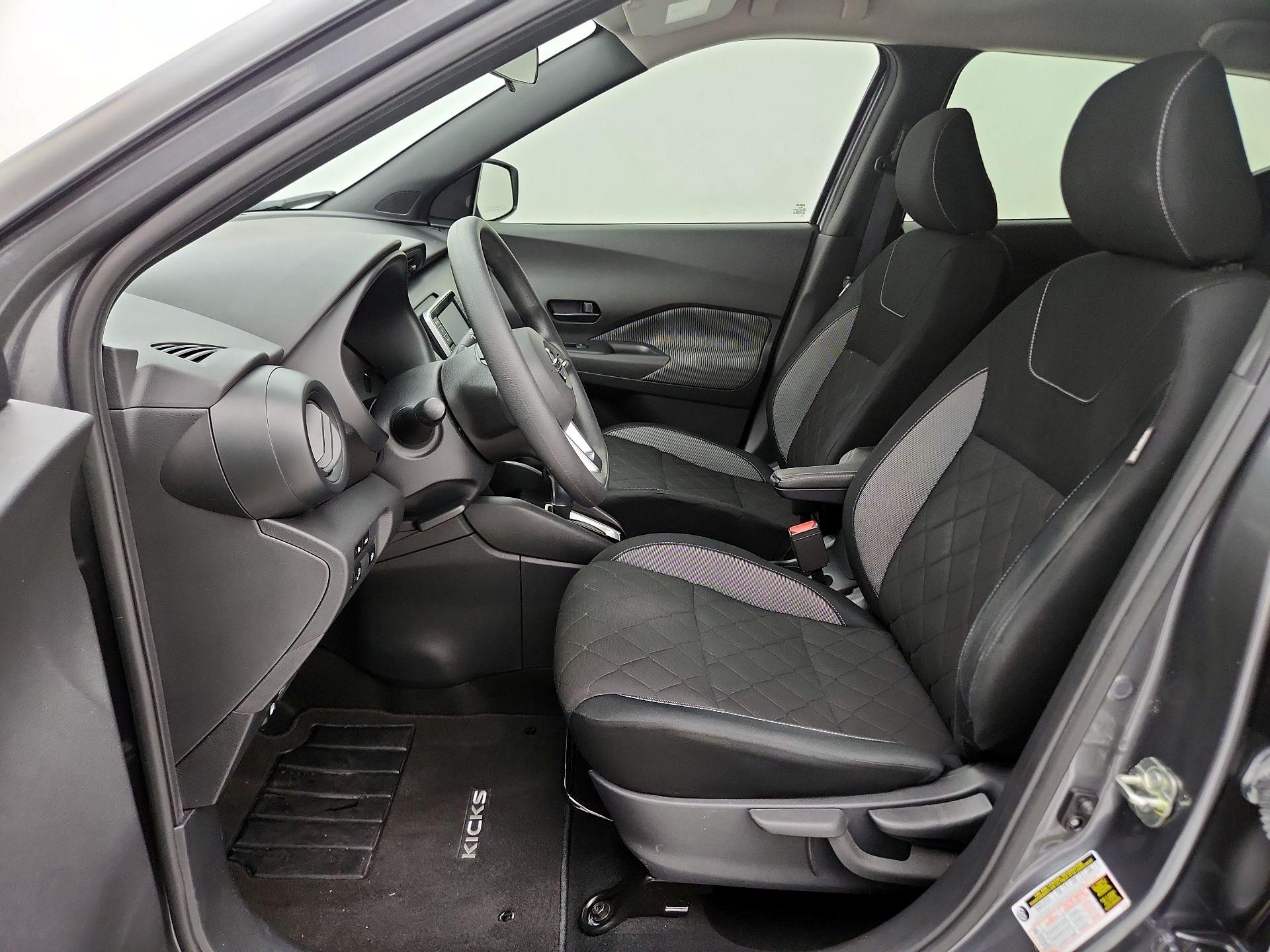 Thumbnail: 2020 Nissan Kicks - 11