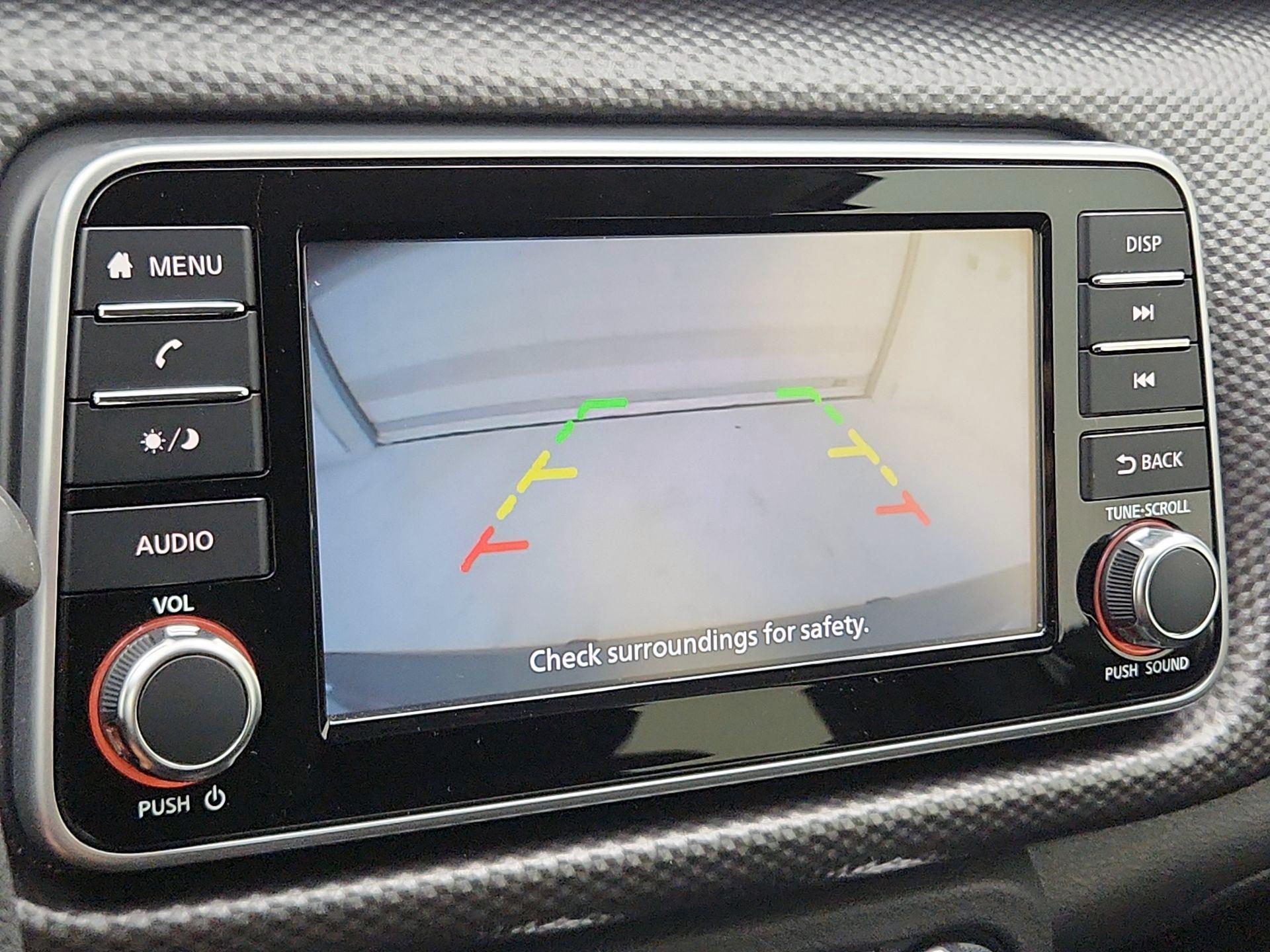 Thumbnail: 2020 Nissan Kicks - 14