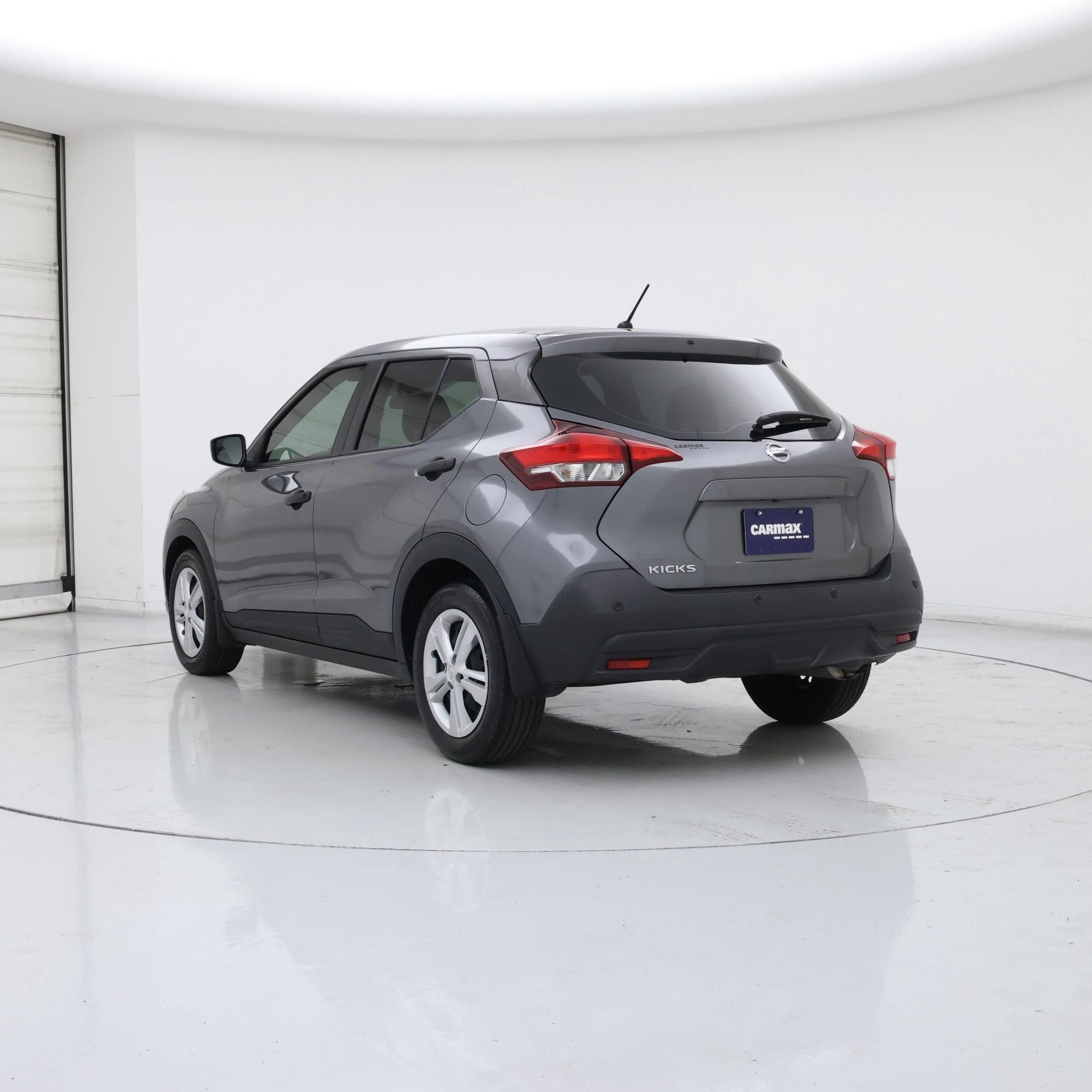 Thumbnail: 2020 Nissan Kicks - 2