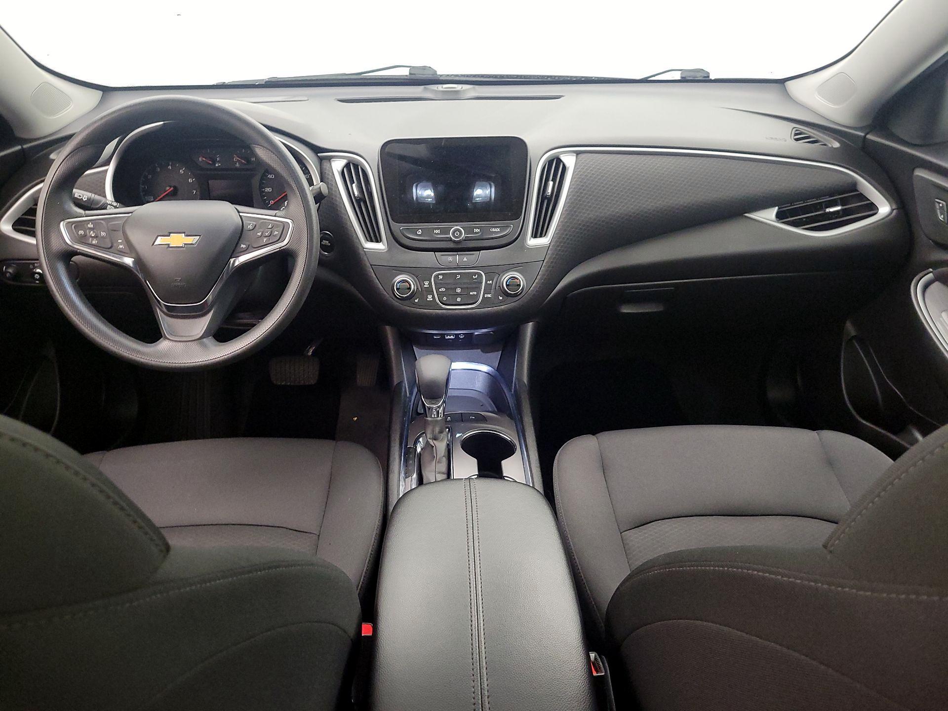 Thumbnail: 2024 Chevrolet Malibu - 9