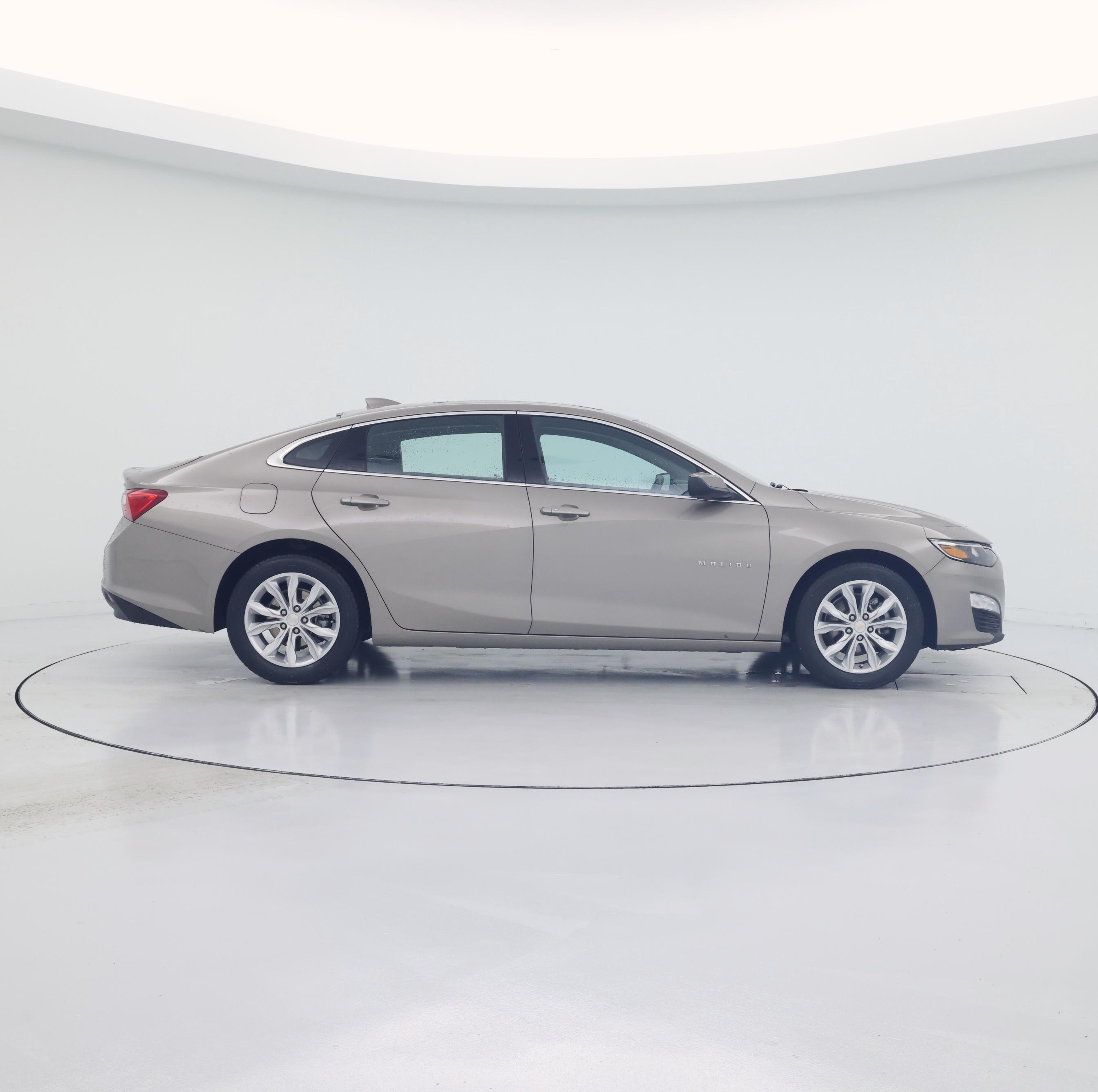 Thumbnail: 2024 Chevrolet Malibu - 7