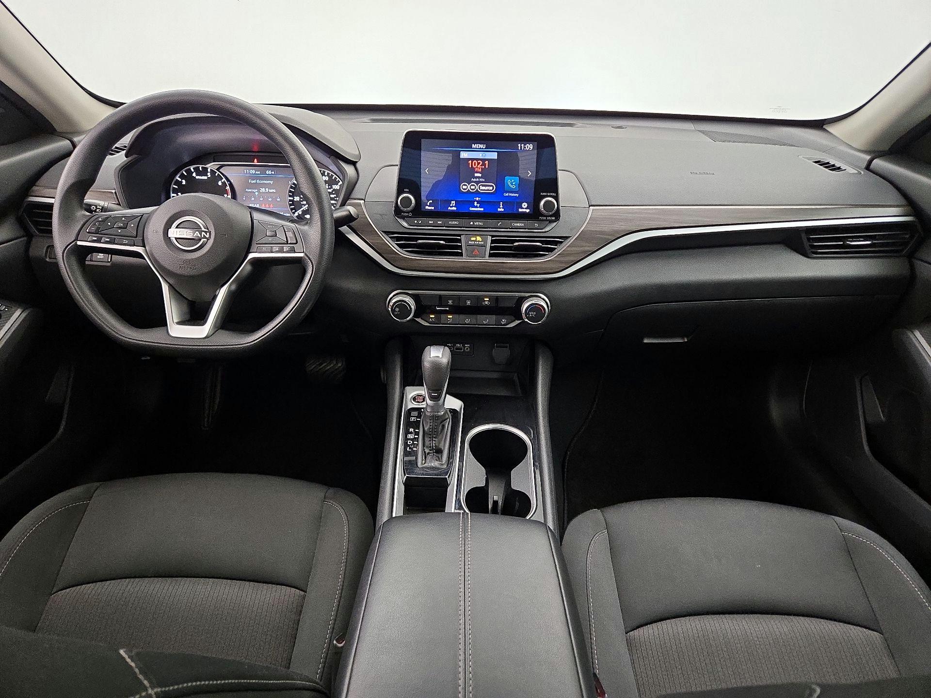 Thumbnail: 2024 Nissan Altima - 9