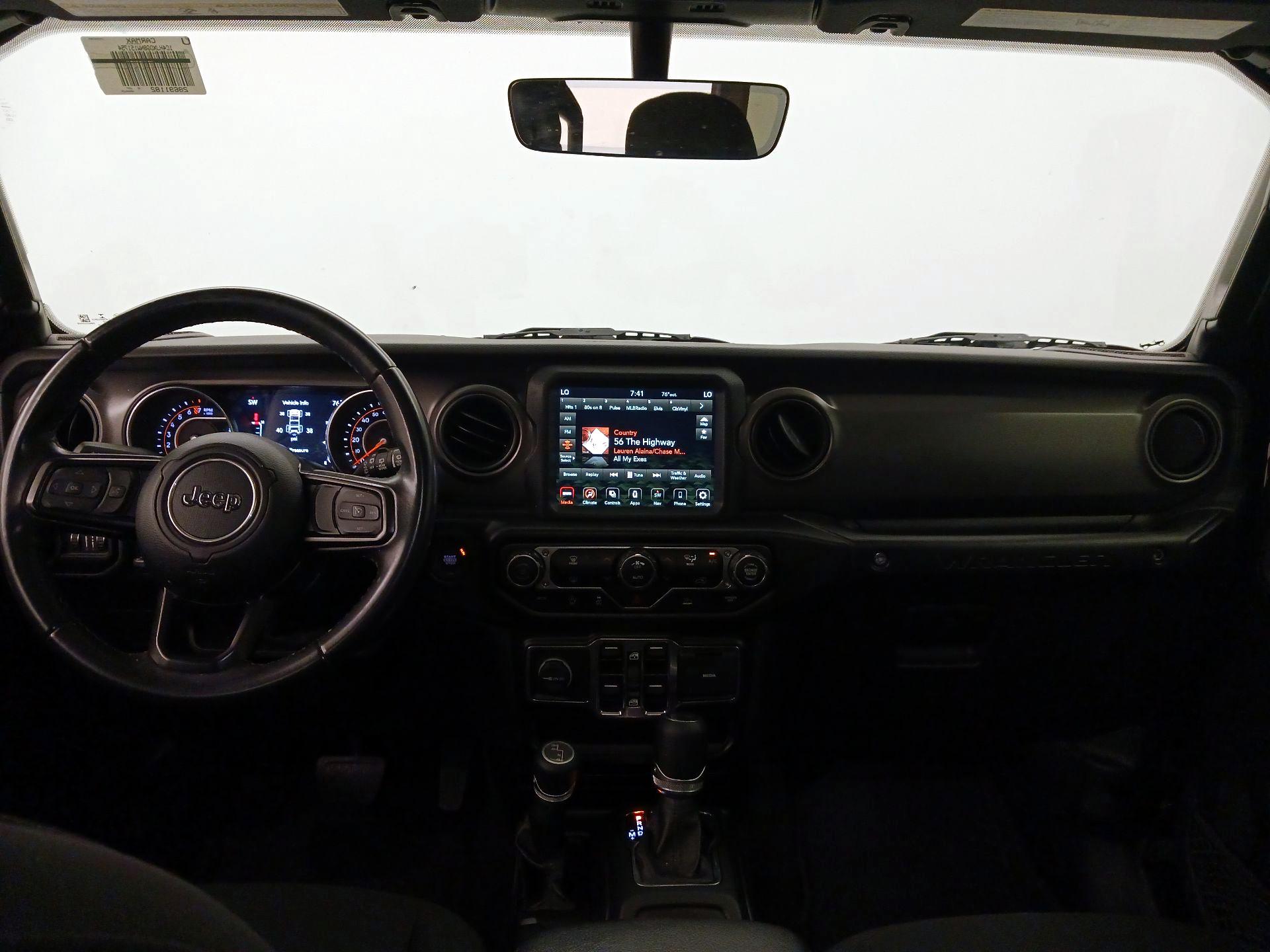 Thumbnail: 2022 Jeep Wrangler - 9