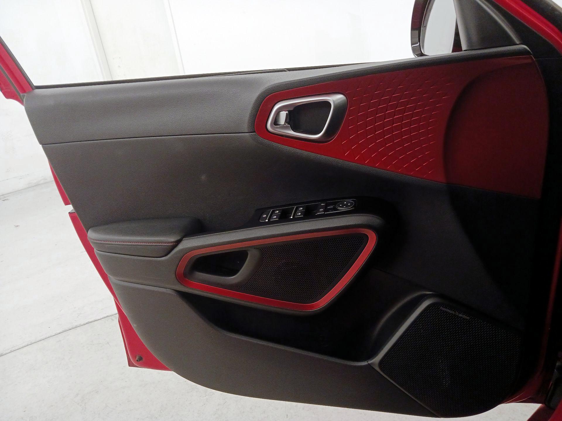 Thumbnail: 2022 Kia Soul - 12