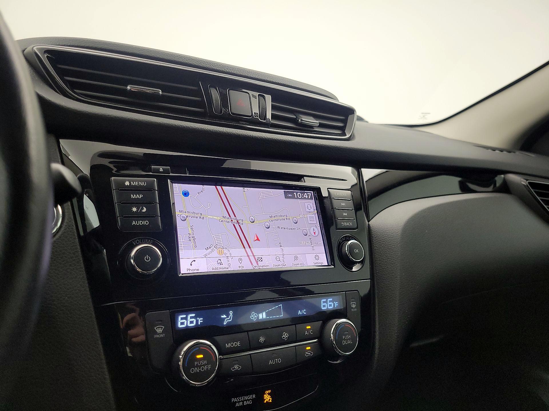 Thumbnail: 2022 Nissan Rogue Sport - 12