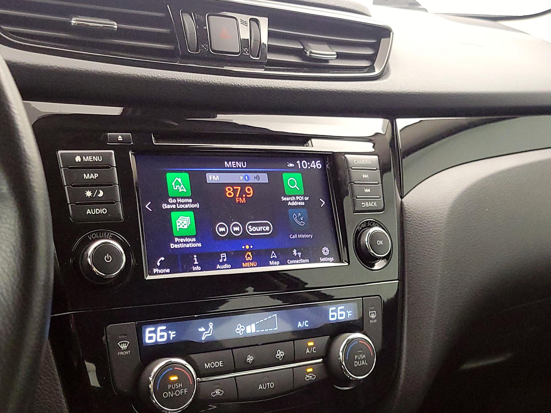 Thumbnail: 2022 Nissan Rogue Sport - 14