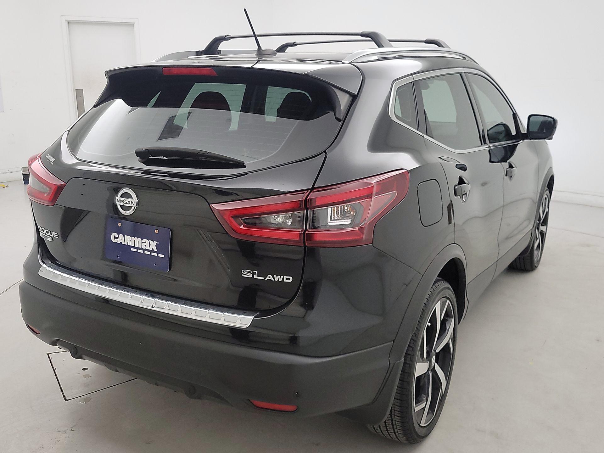 Thumbnail: 2022 Nissan Rogue Sport - 5