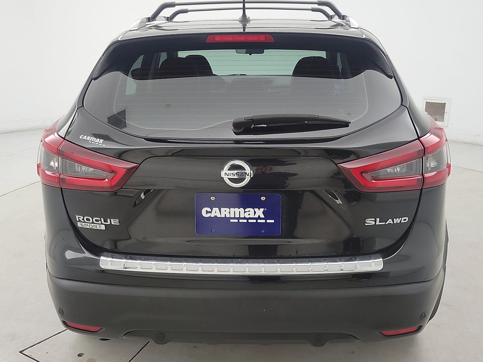 Thumbnail: 2022 Nissan Rogue Sport - 6