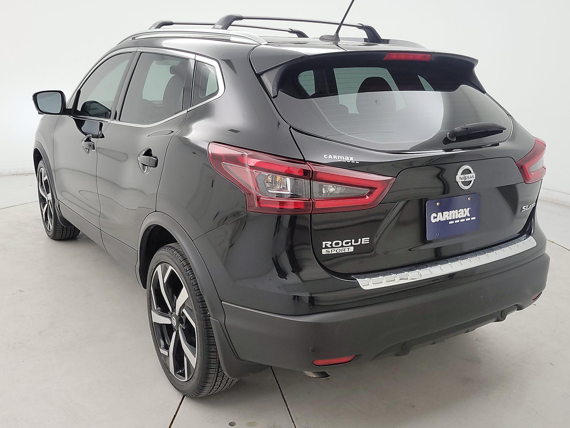 Thumbnail: 2022 Nissan Rogue Sport - 7