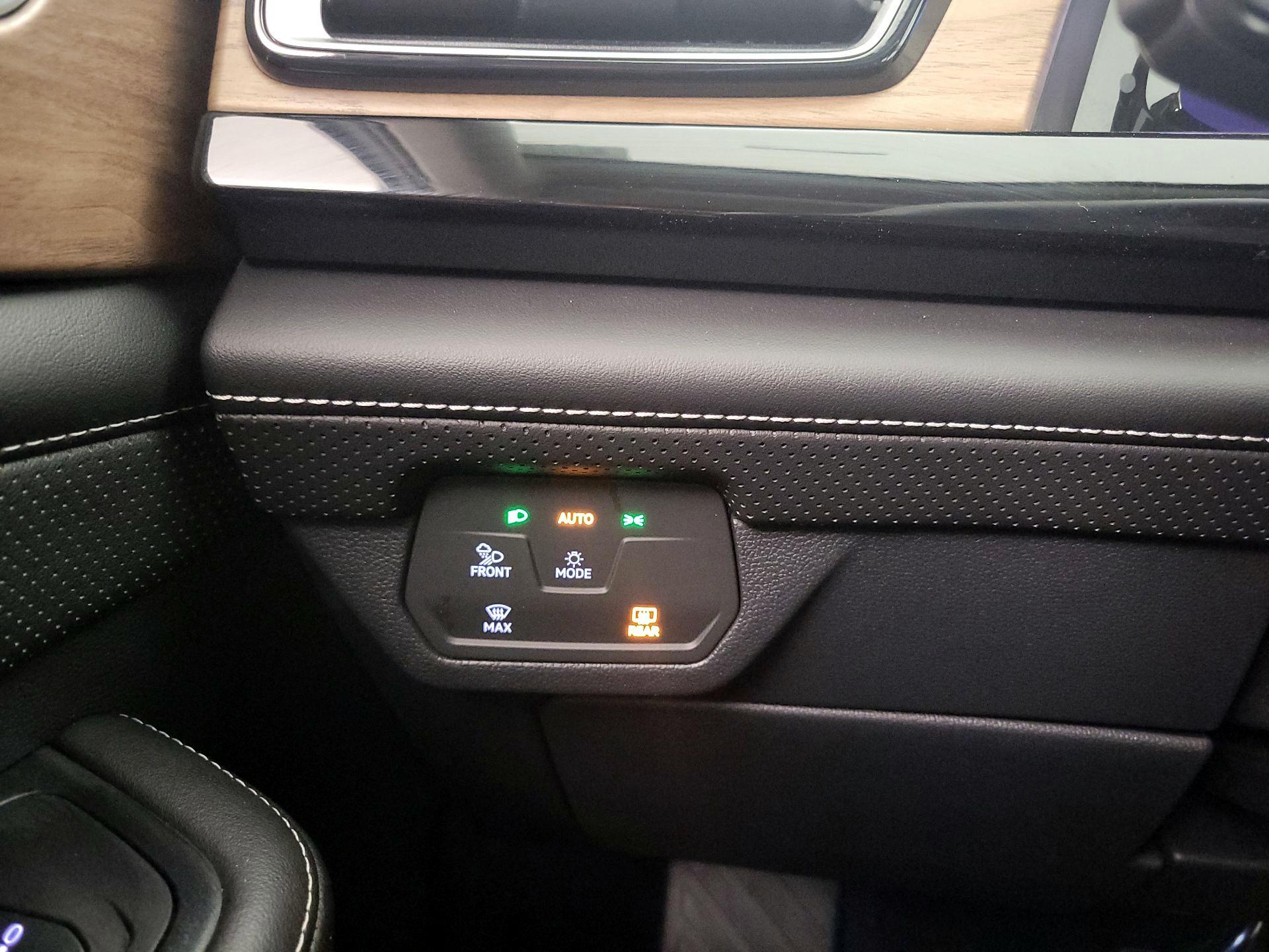 Thumbnail: 2024 Volkswagen Atlas - 13