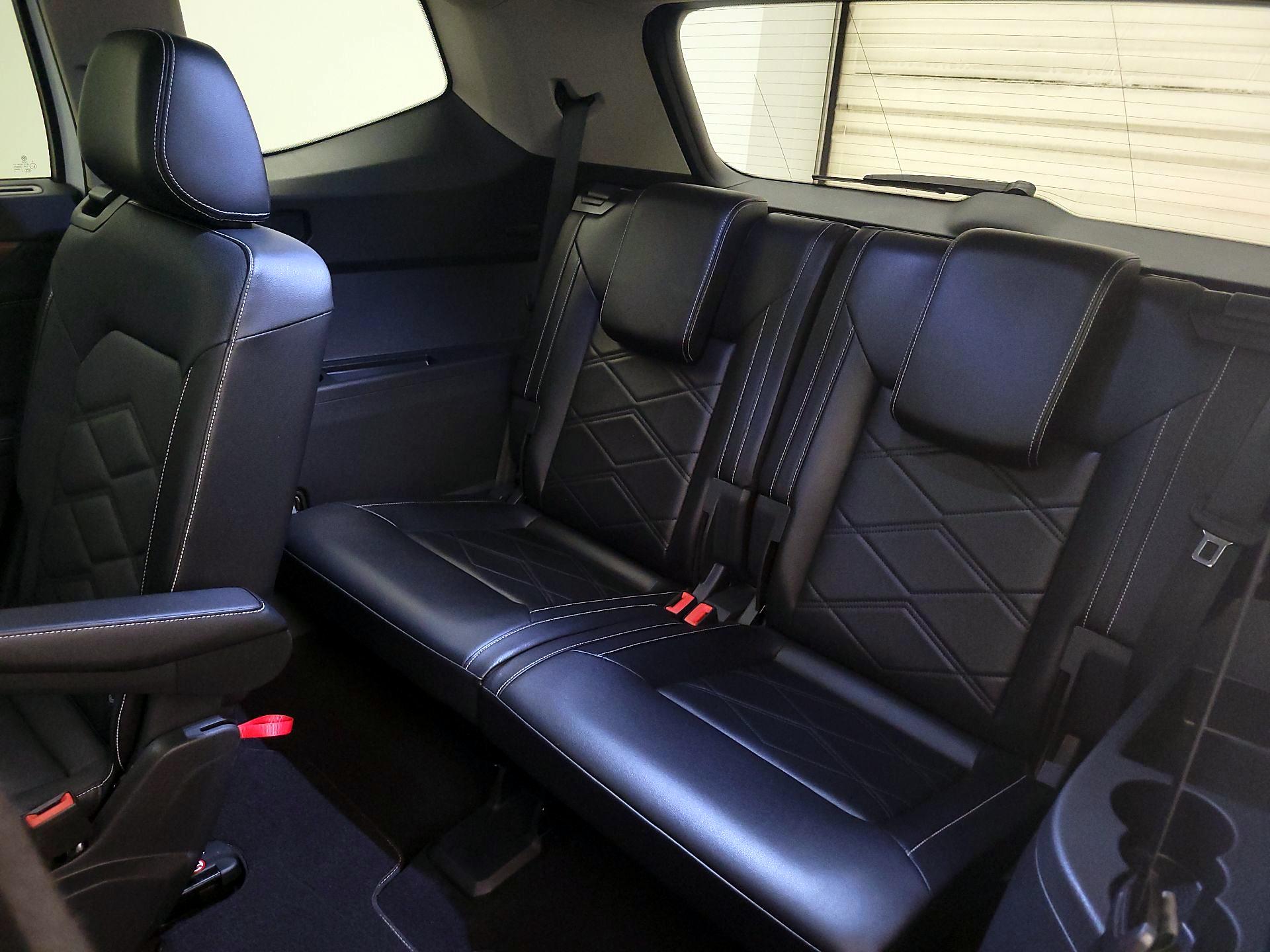 Thumbnail: 2024 Volkswagen Atlas - 20