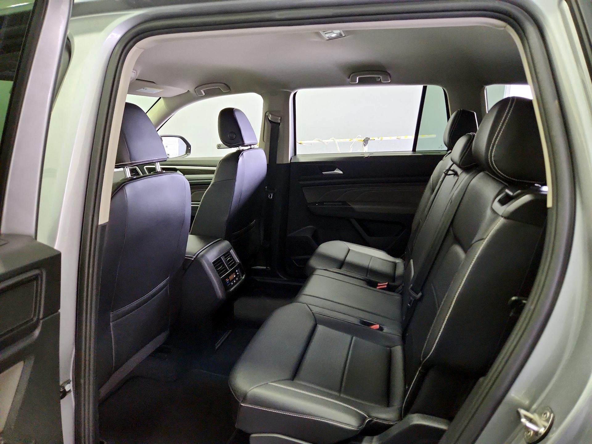 Thumbnail: 2023 Volkswagen Atlas - 19