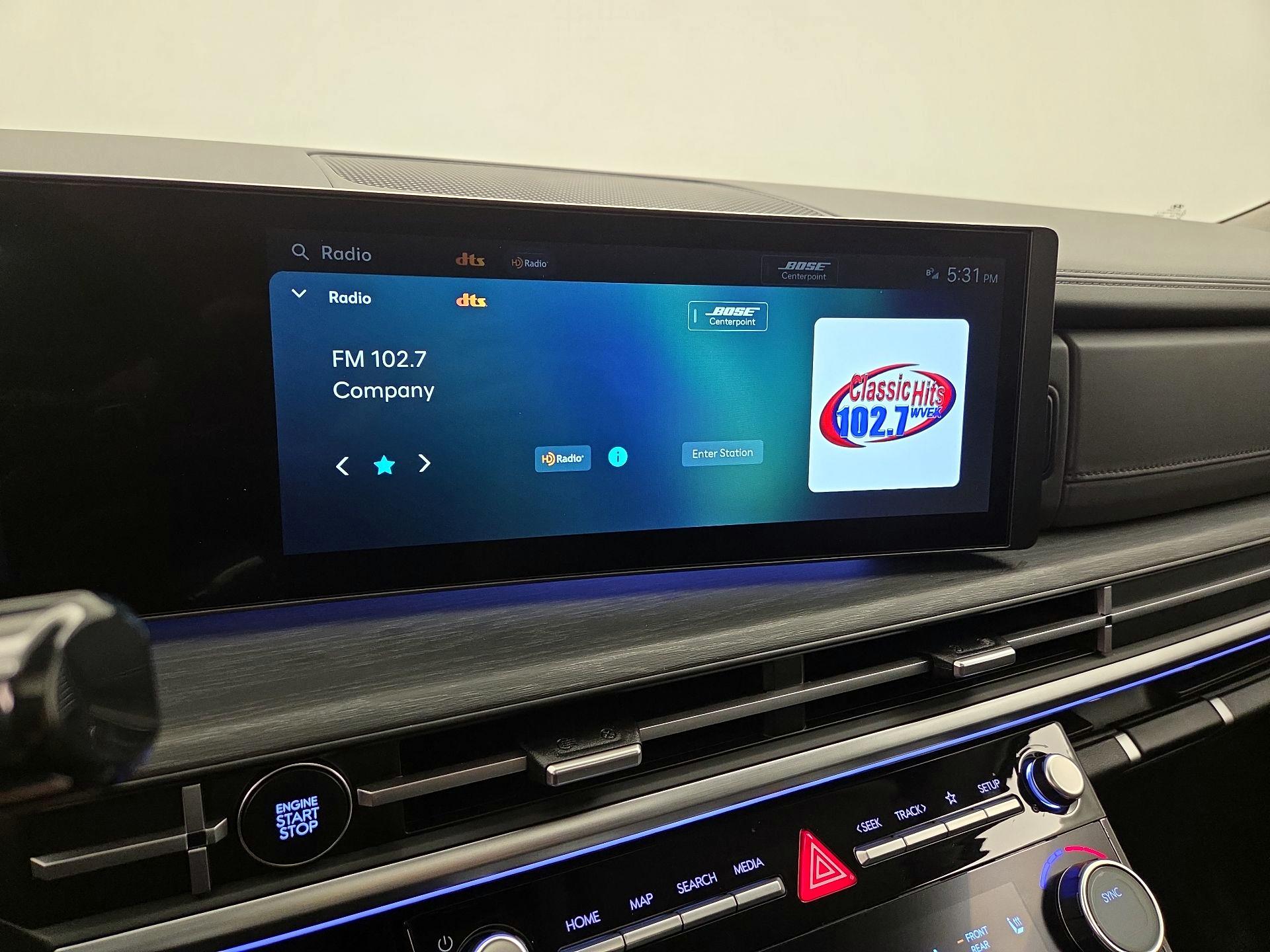 Thumbnail: 2025 Hyundai Santa Fe - 16