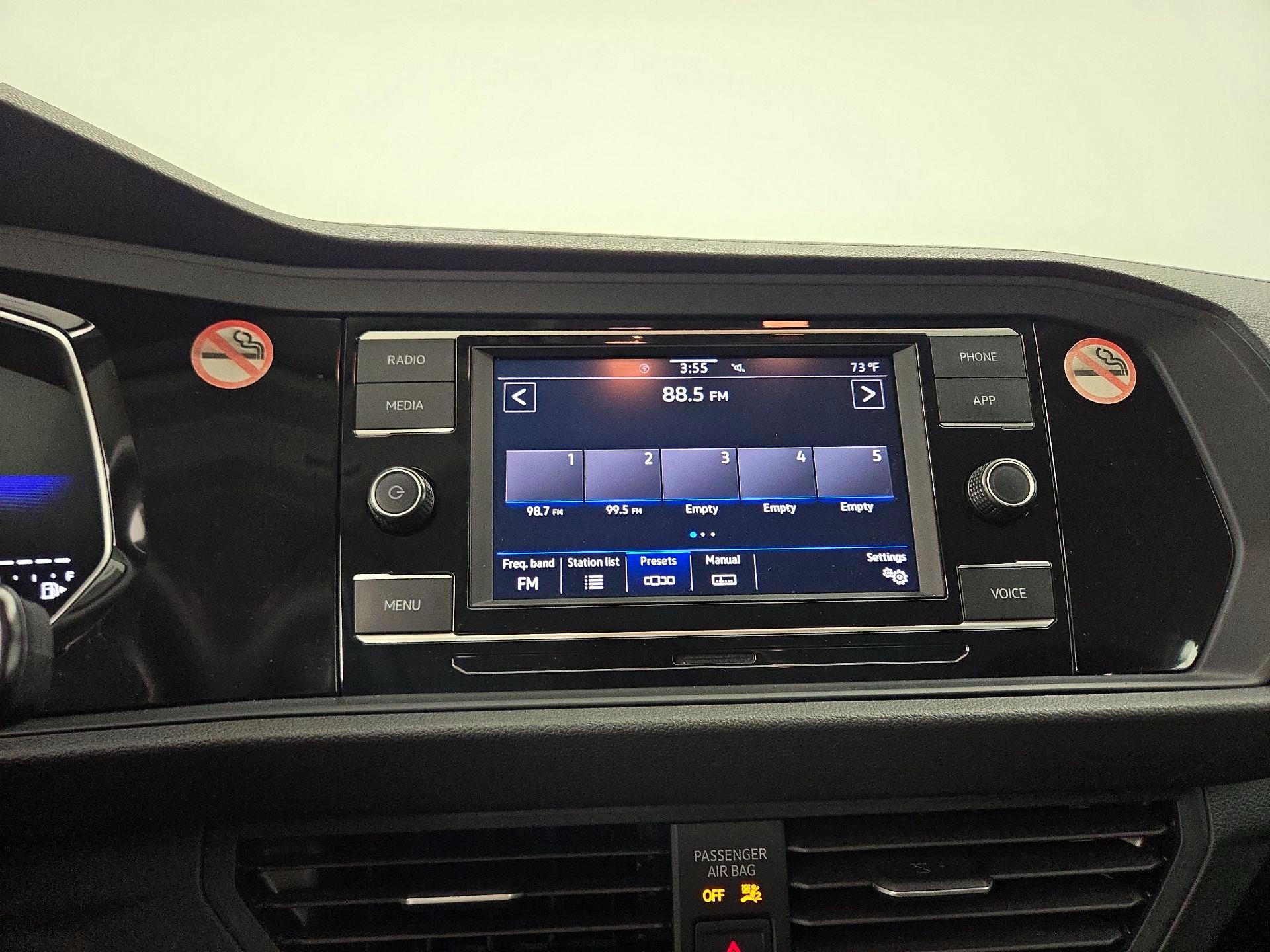 Thumbnail: 2024 Volkswagen Jetta - 15