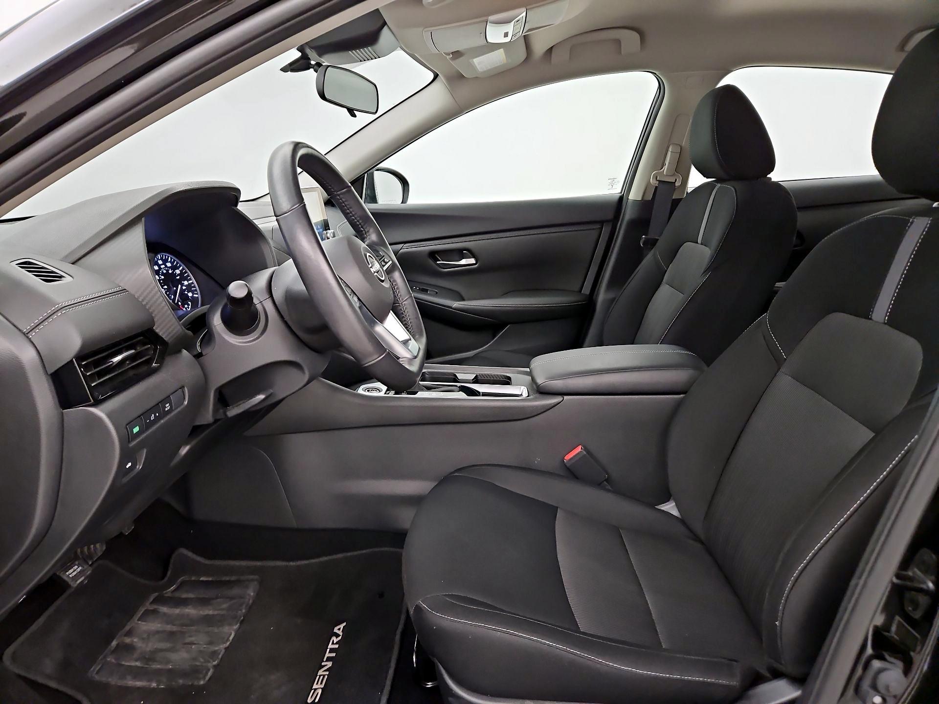 Thumbnail: 2025 Nissan Sentra - 11