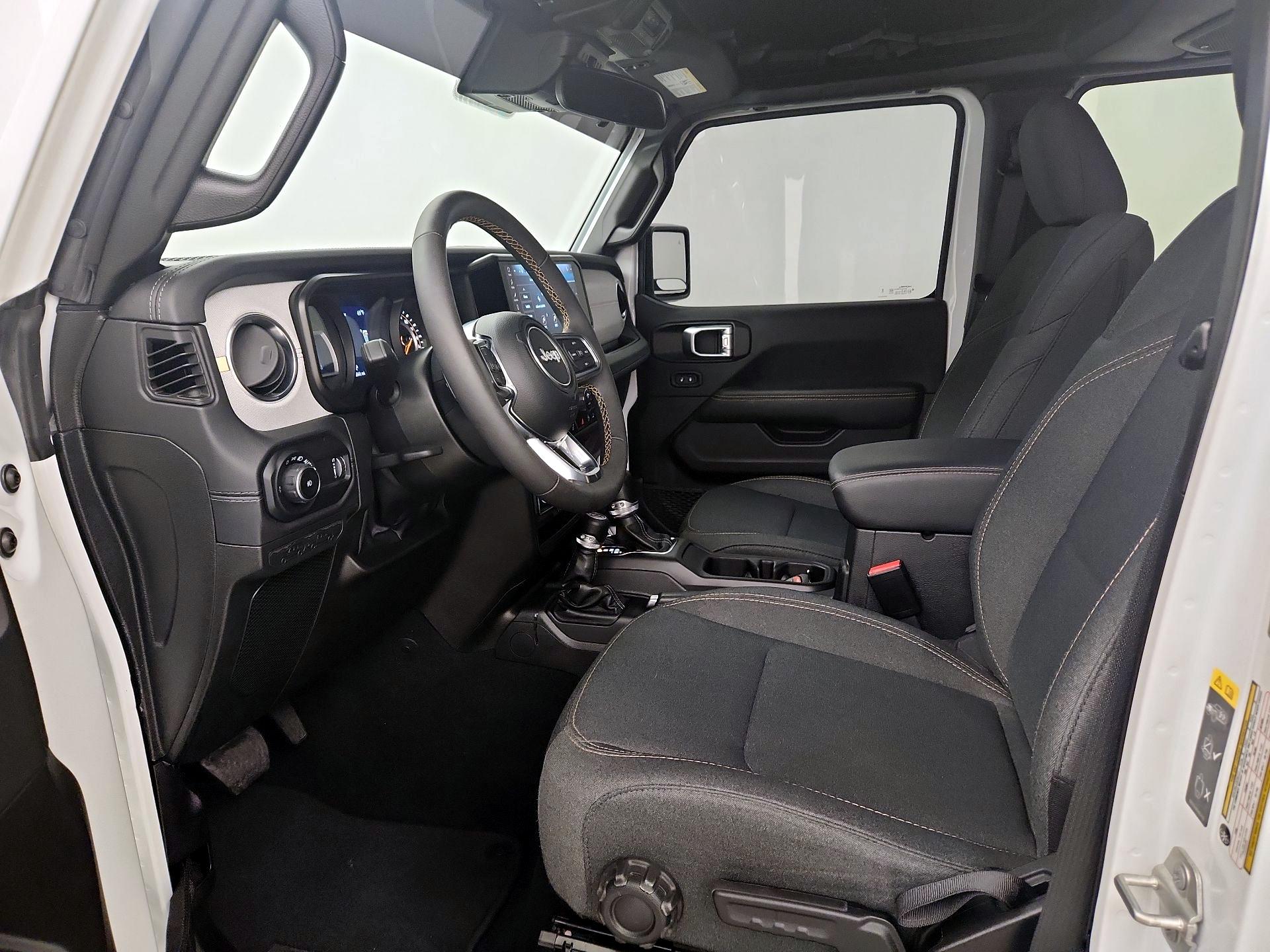 Thumbnail: 2024 Jeep Wrangler - 9