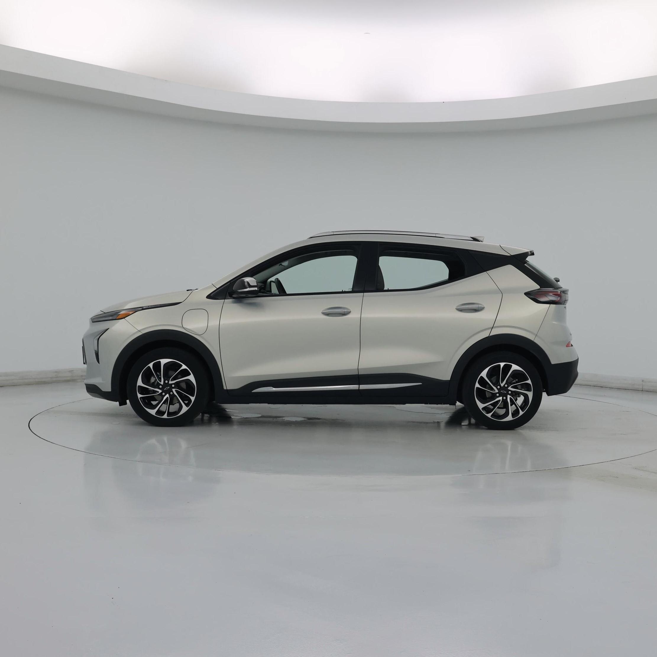 Thumbnail: 2022 Chevrolet Bolt EUV - 3