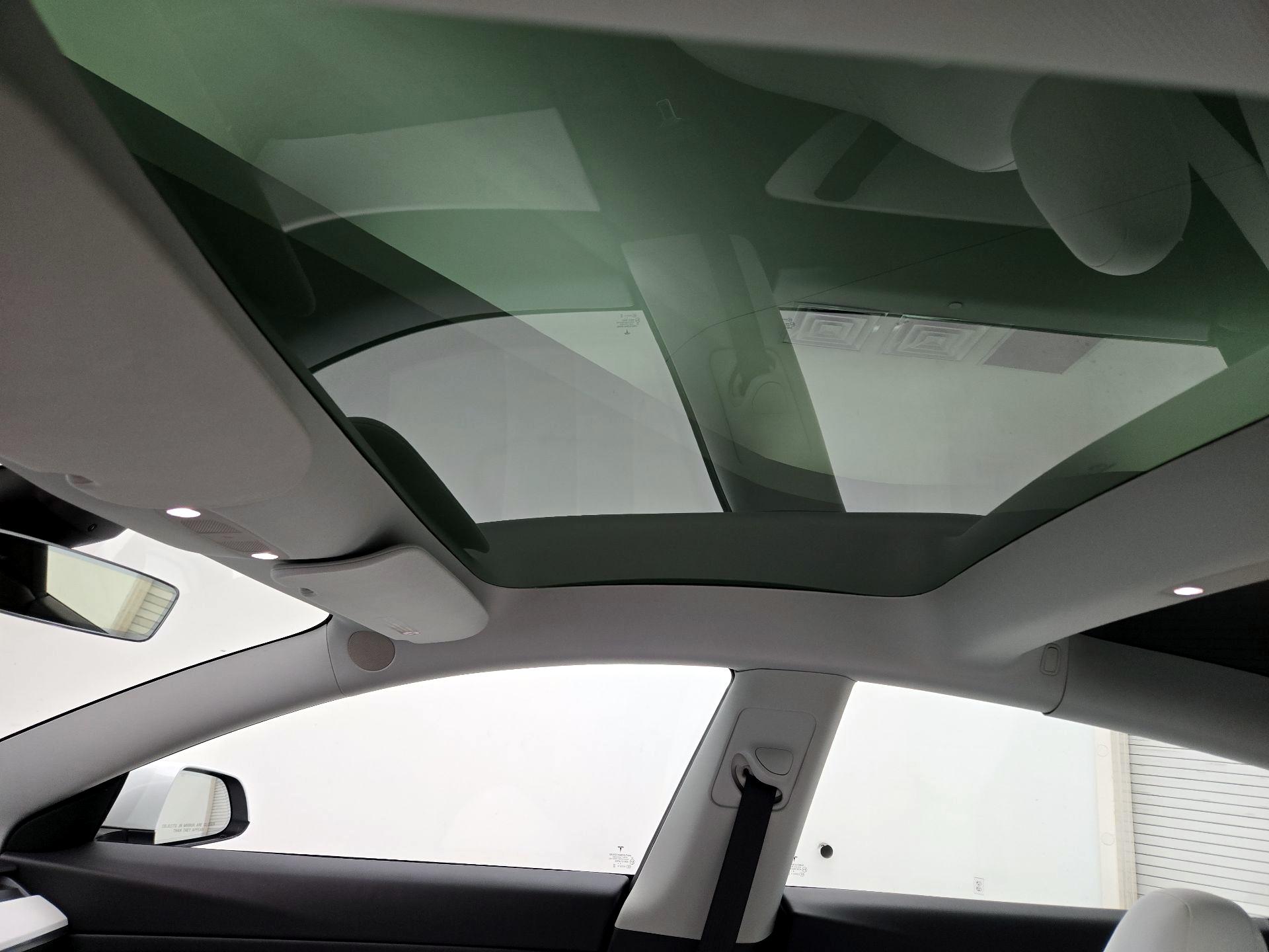 Thumbnail: 2021 Tesla Model 3 - 18