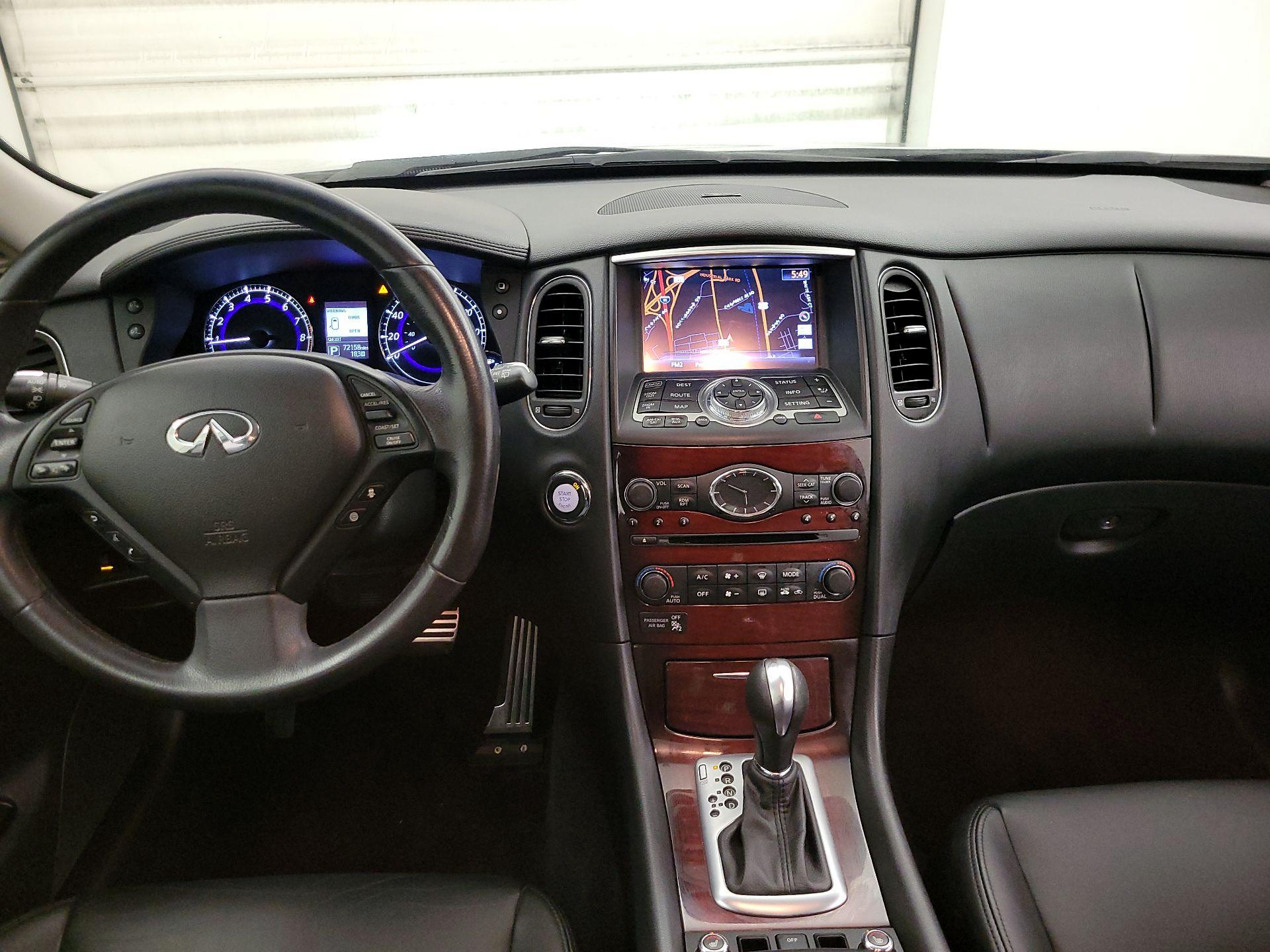 Thumbnail: 2016 INFINITI QX50 - 9