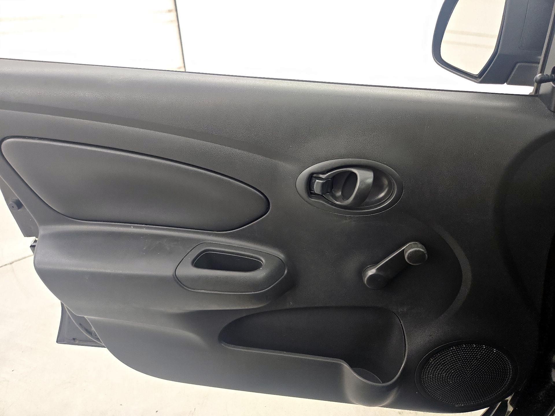 Thumbnail: 2015 Nissan Versa - 12
