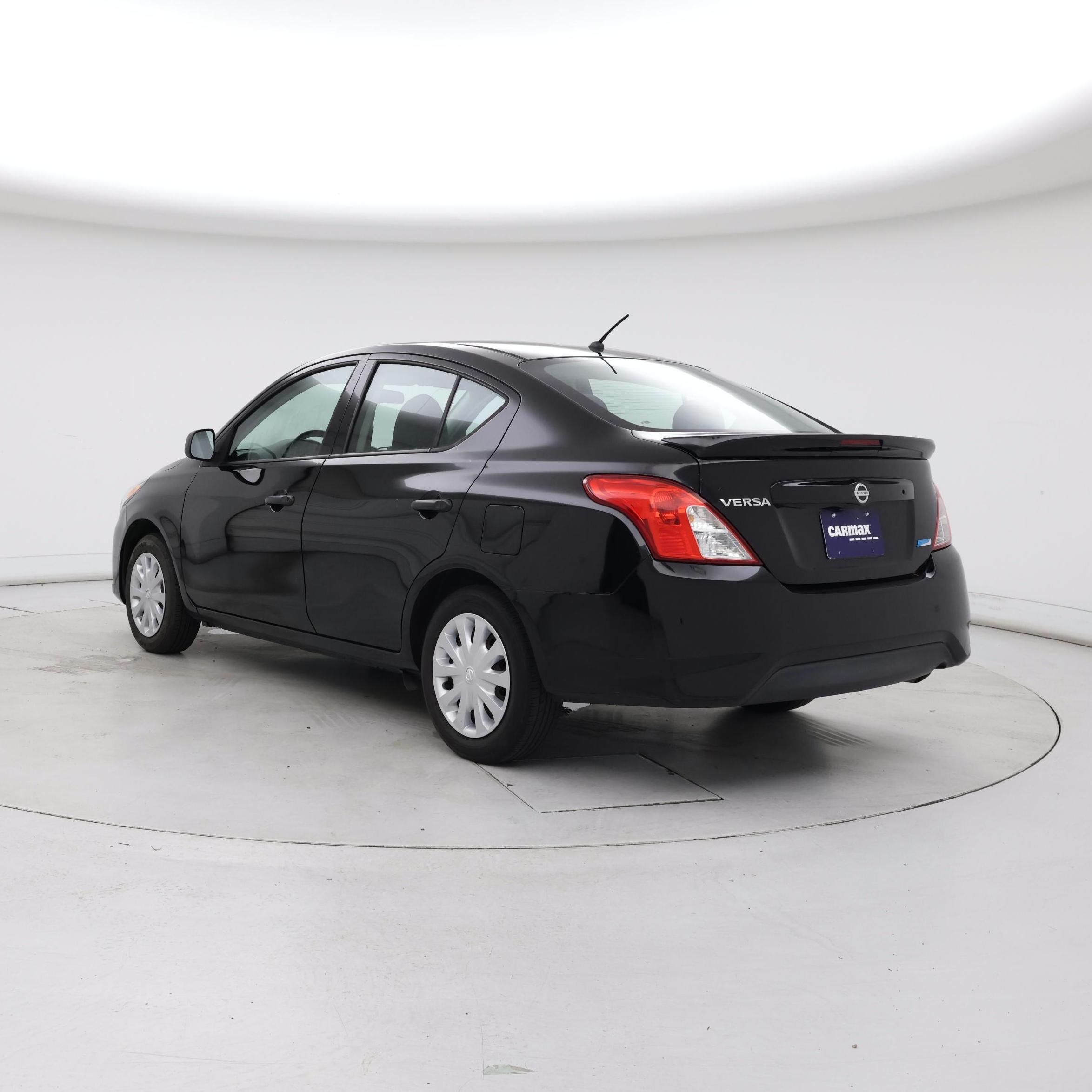 Thumbnail: 2015 Nissan Versa - 2