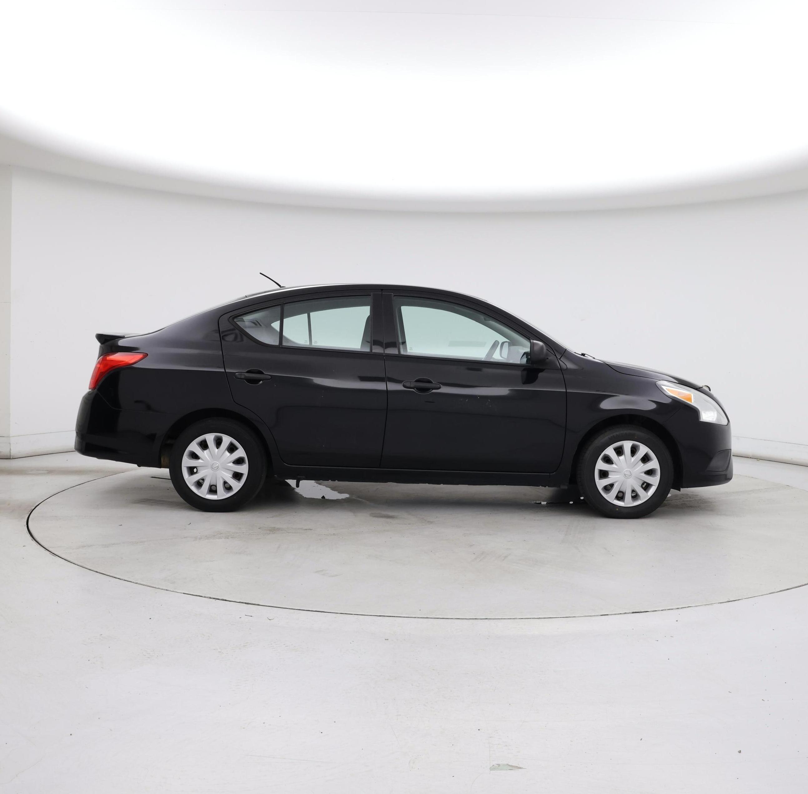 Thumbnail: 2015 Nissan Versa - 7