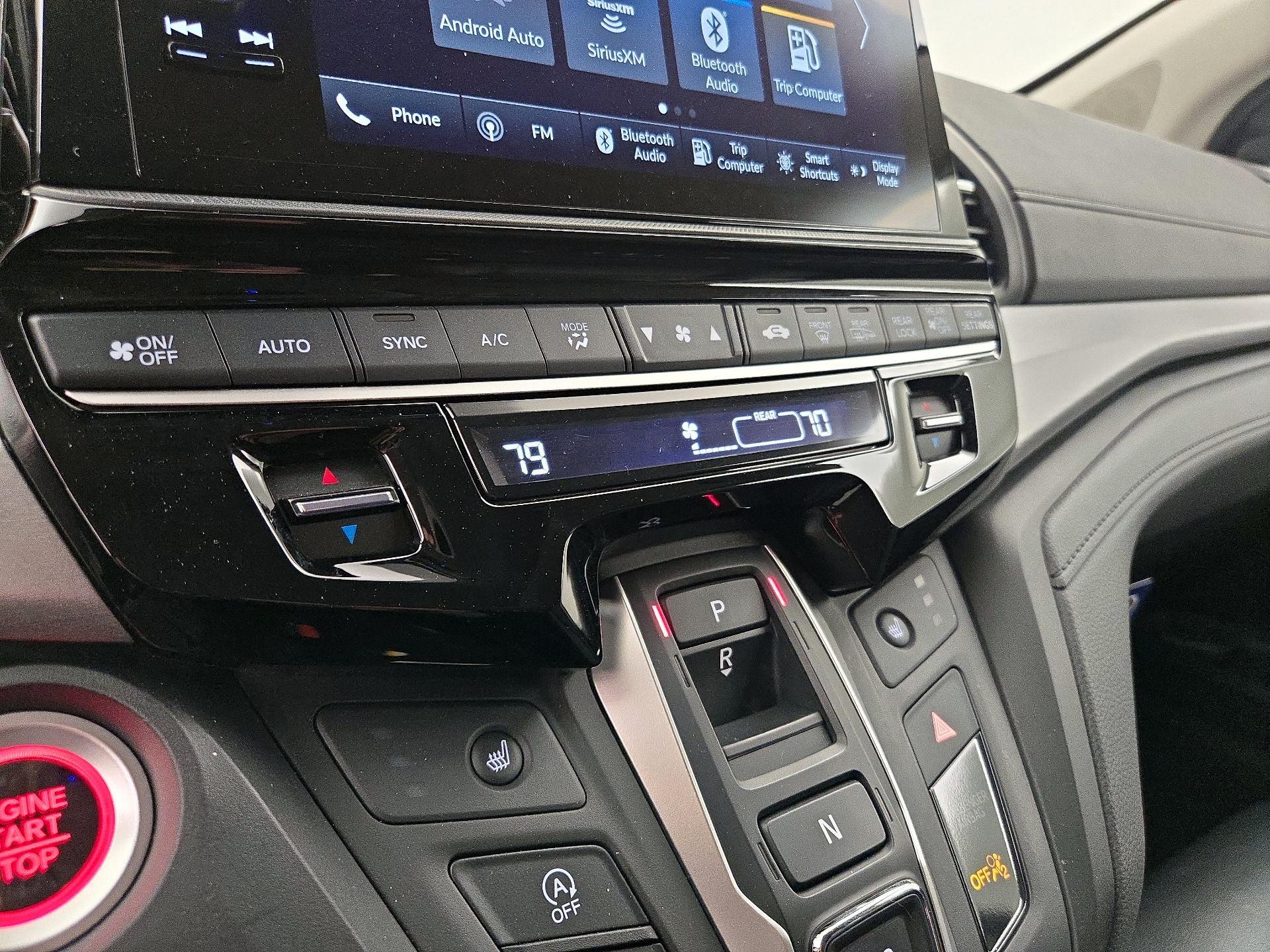 Thumbnail: 2025 Honda Odyssey - 16