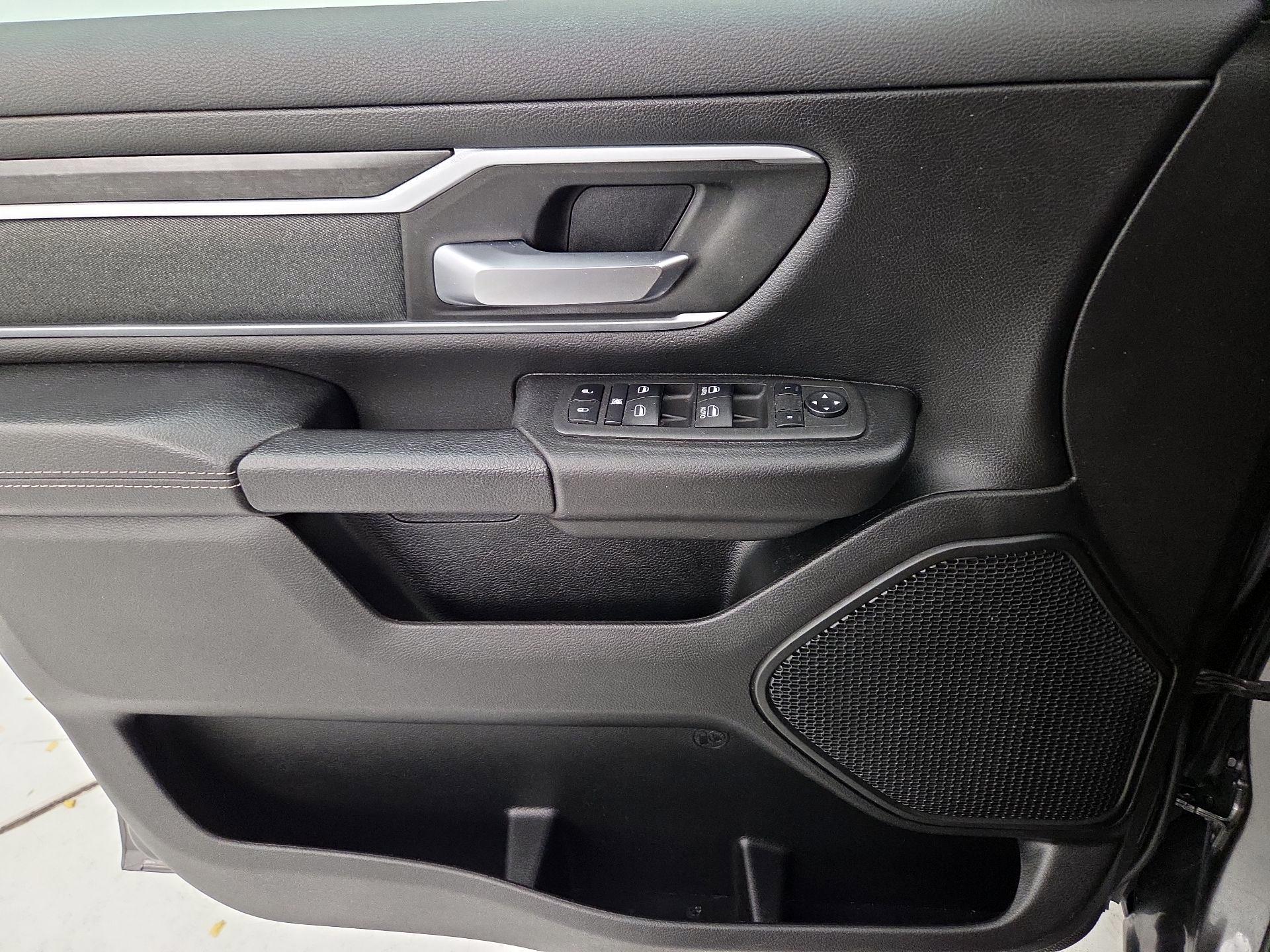 Thumbnail: 2022 RAM 1500 - 10