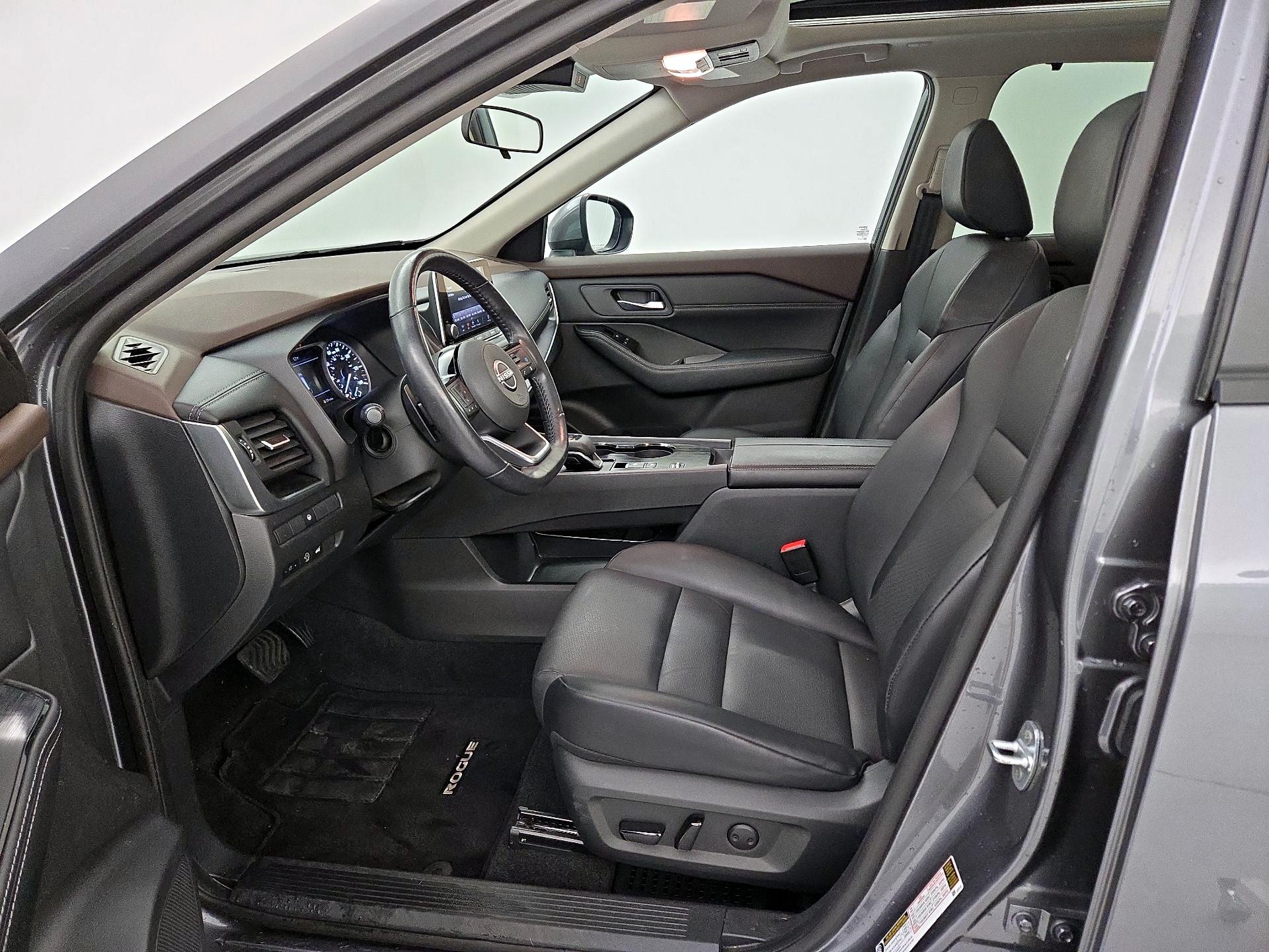 Thumbnail: 2023 Nissan Rogue - 11