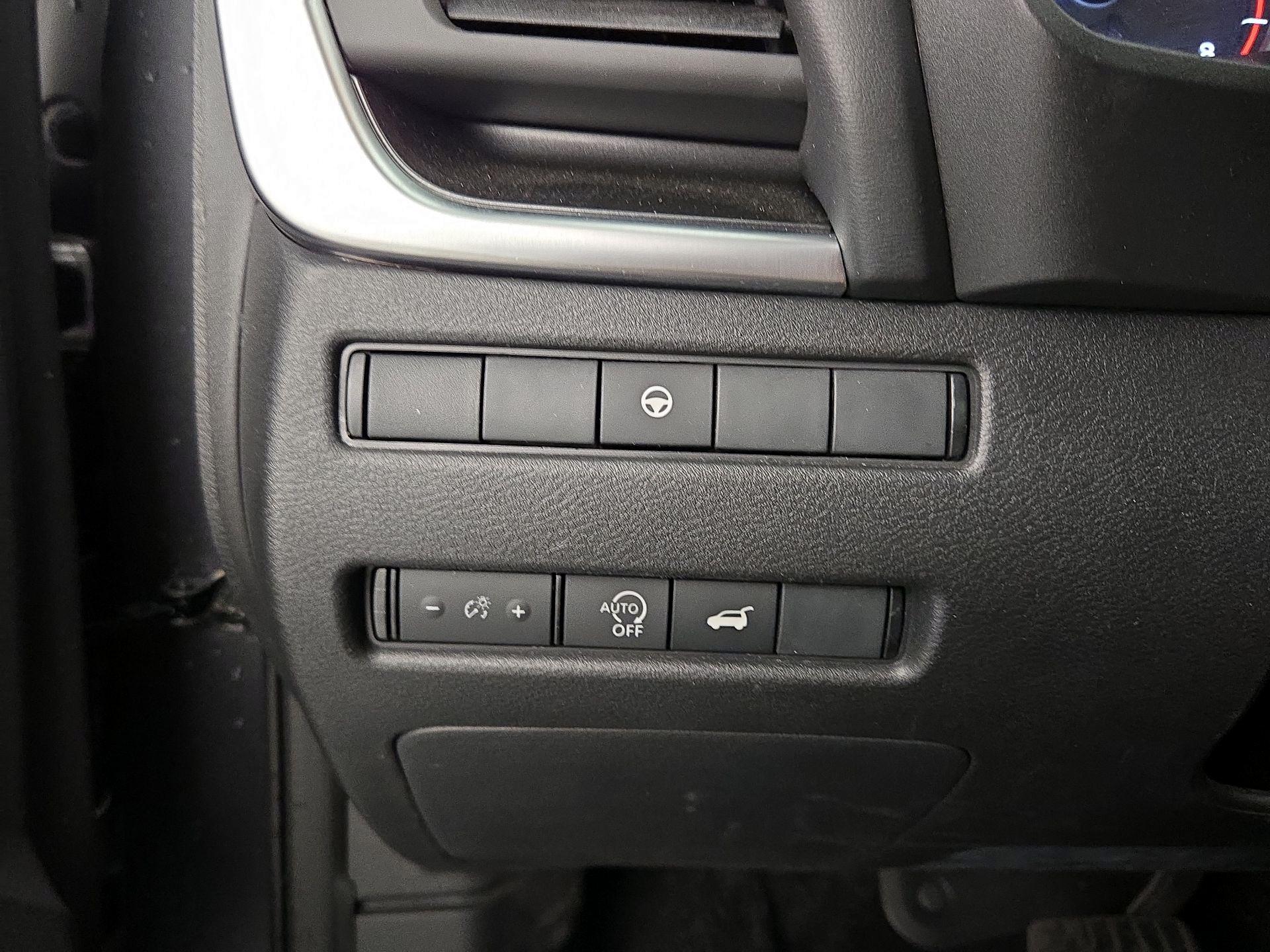 Thumbnail: 2023 Nissan Rogue - 13