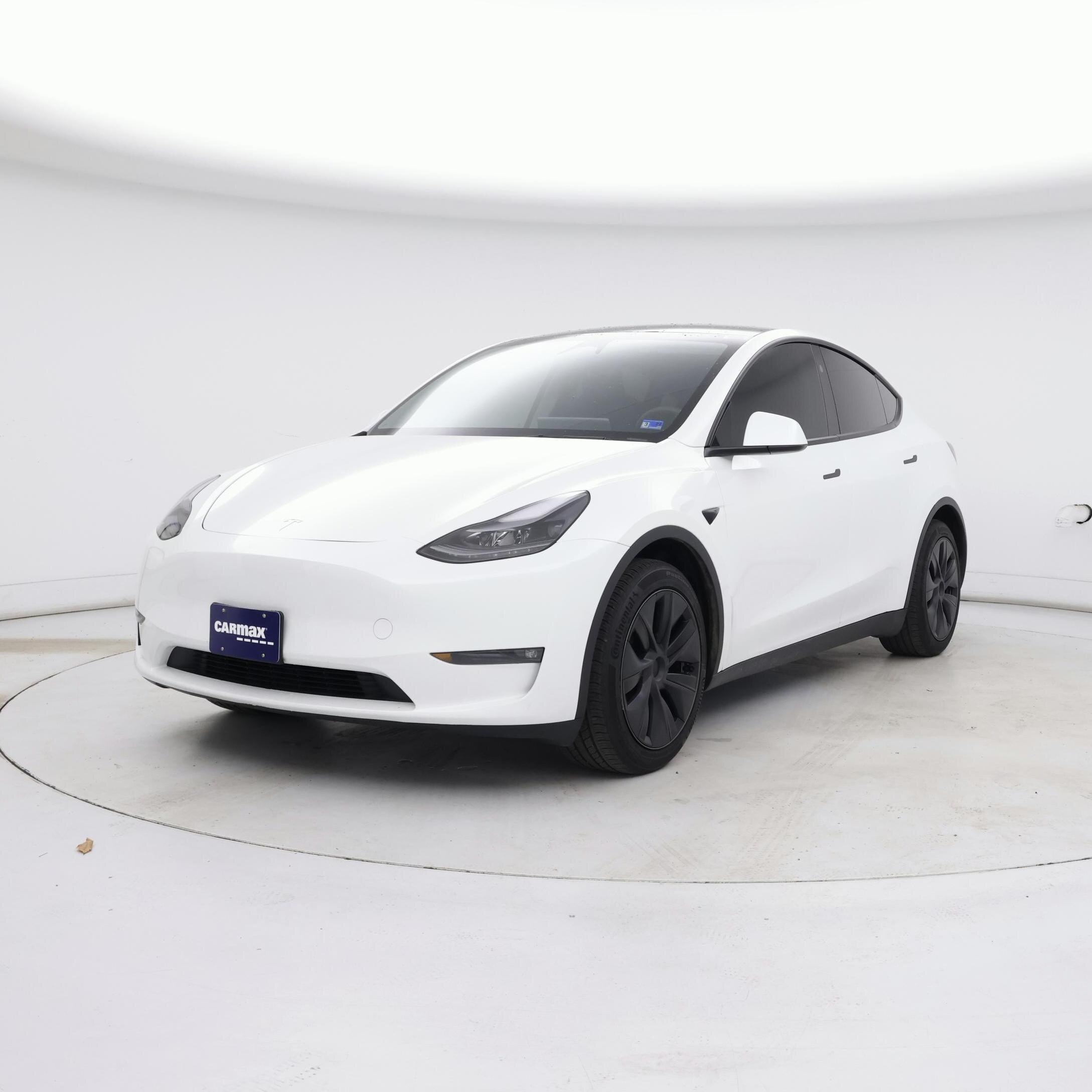 Thumbnail: 2024 Tesla Model Y - 4