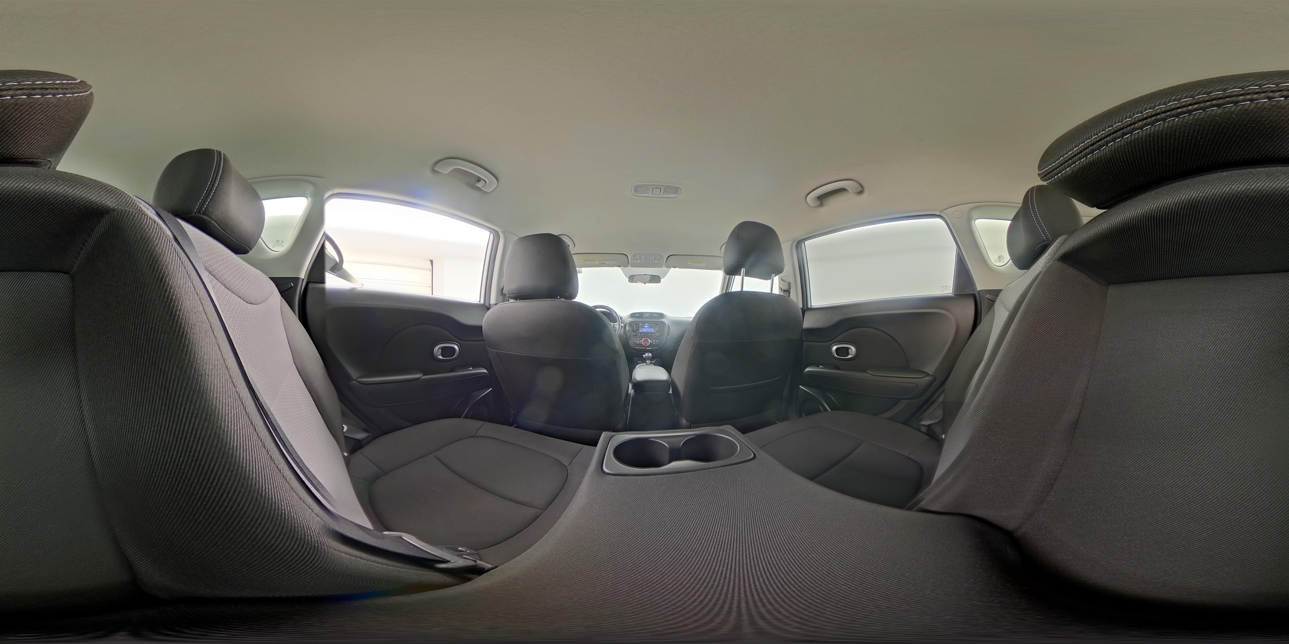 2017 Kia Soul + - Photo 25