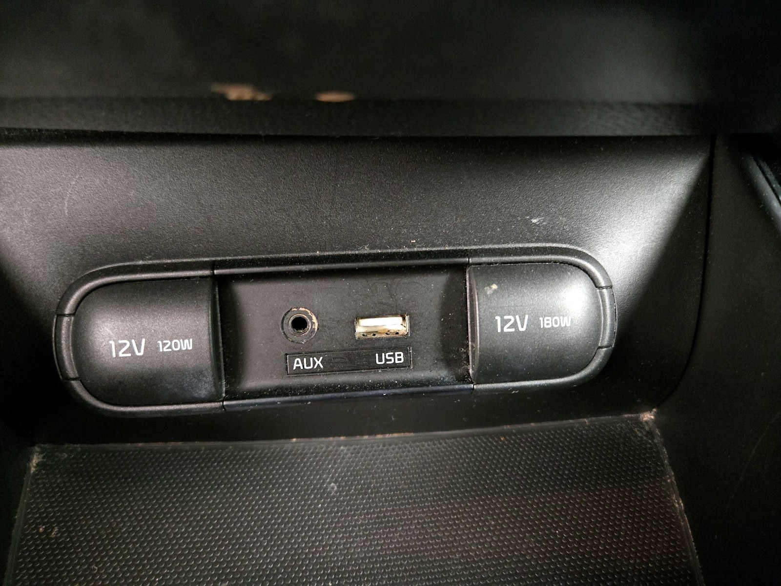 2017 Kia Soul + - Photo 19