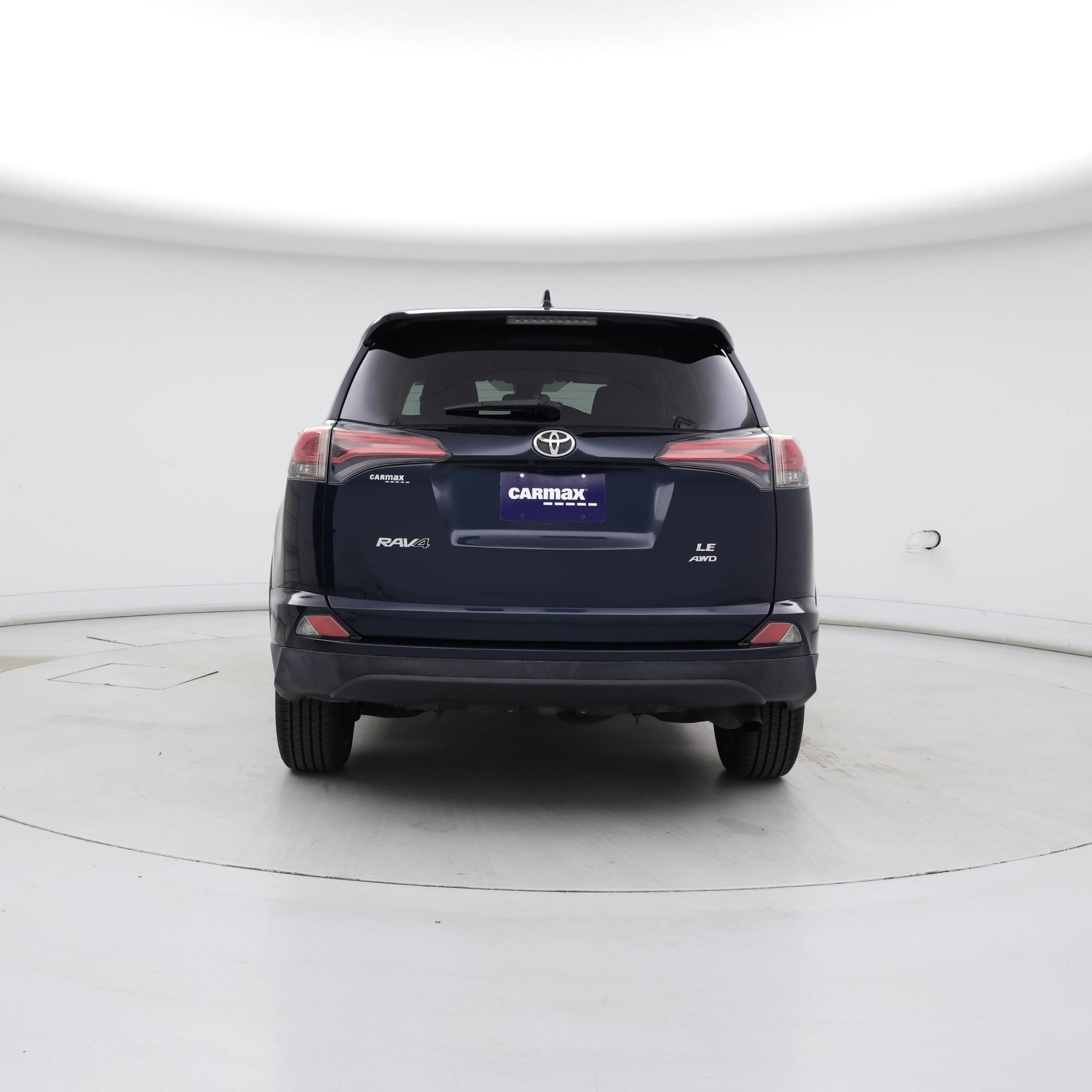 Thumbnail: 2018 Toyota RAV4 - 6