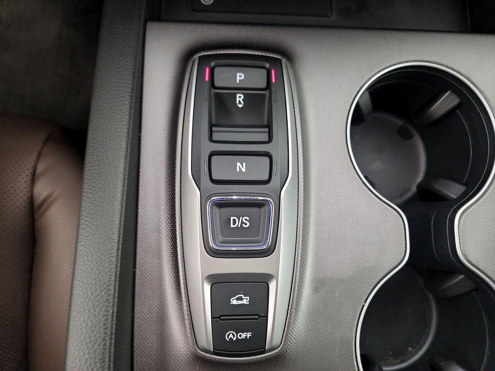 Thumbnail: 2025 Honda Ridgeline - 18