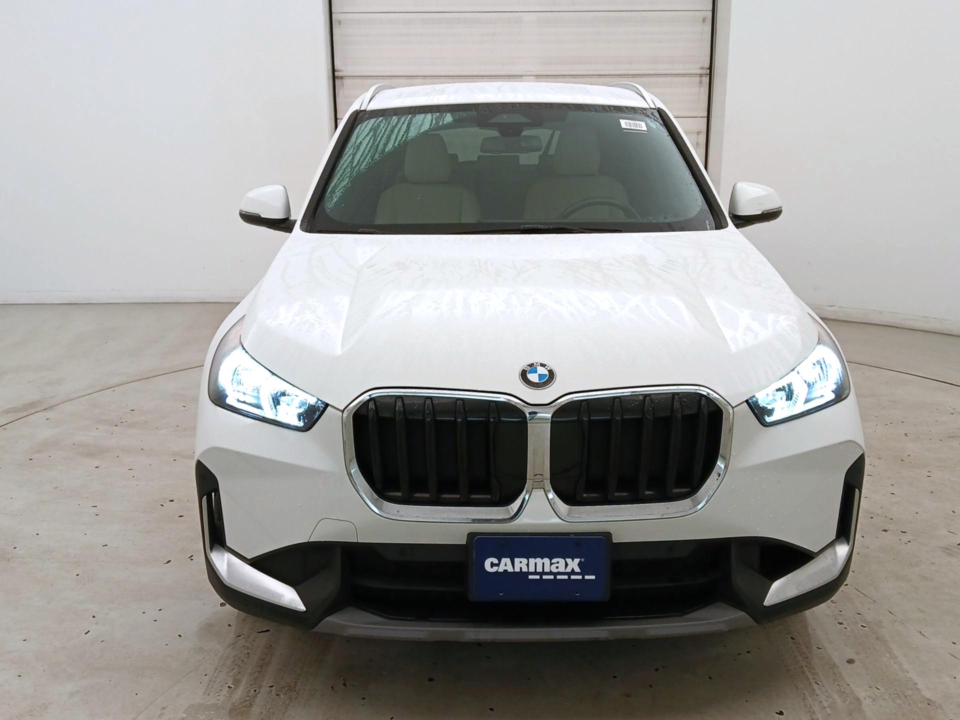 Thumbnail: 2023 BMW X1 - 2