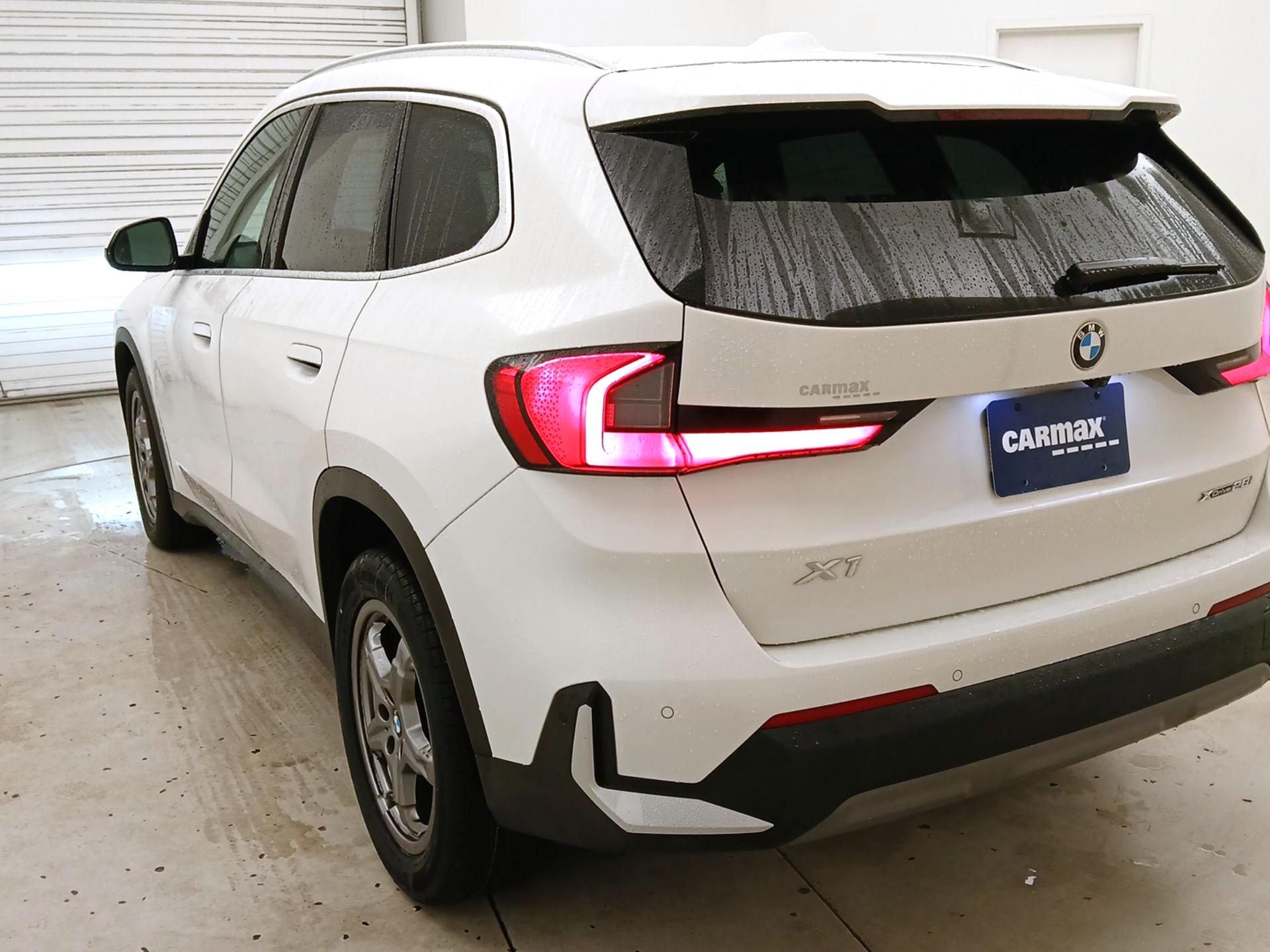 Thumbnail: 2023 BMW X1 - 7