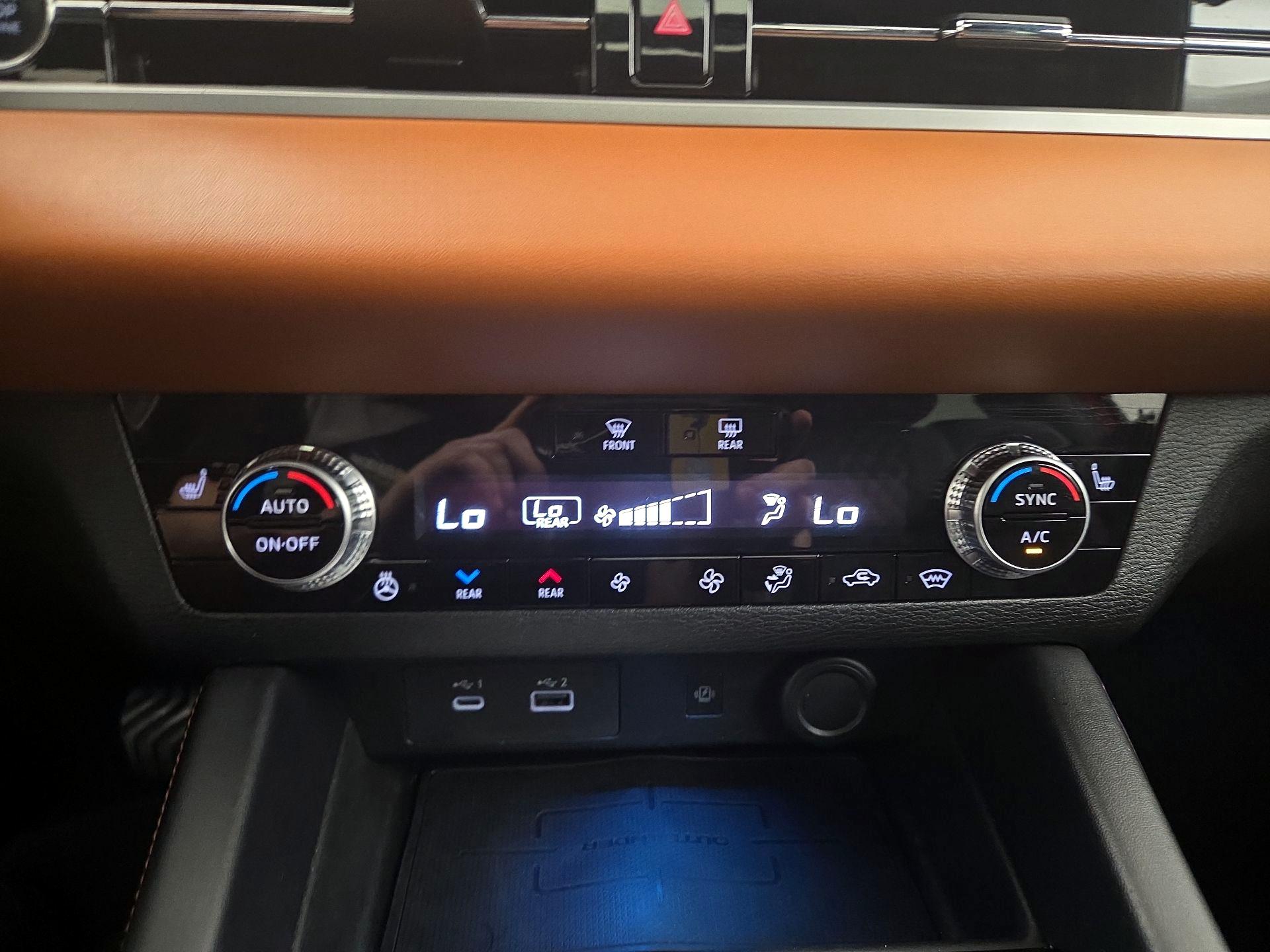 Thumbnail: 2022 Mitsubishi Outlander - 17