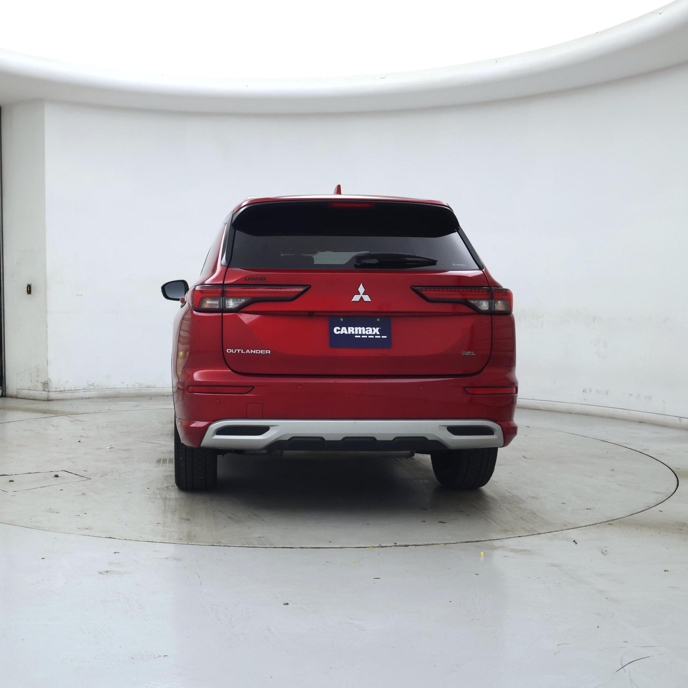 Thumbnail: 2022 Mitsubishi Outlander - 6
