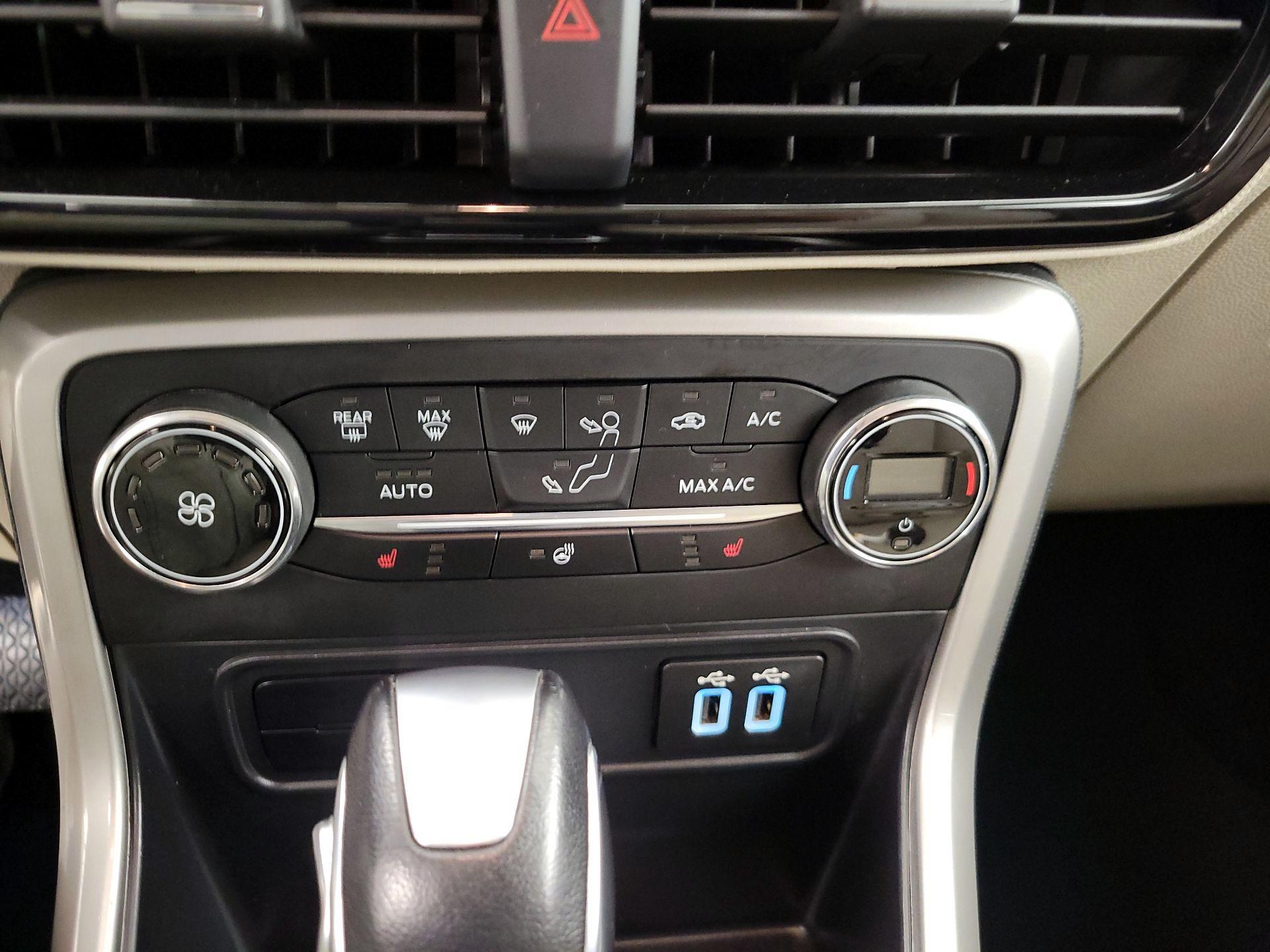 Thumbnail: 2020 Ford EcoSport - 17