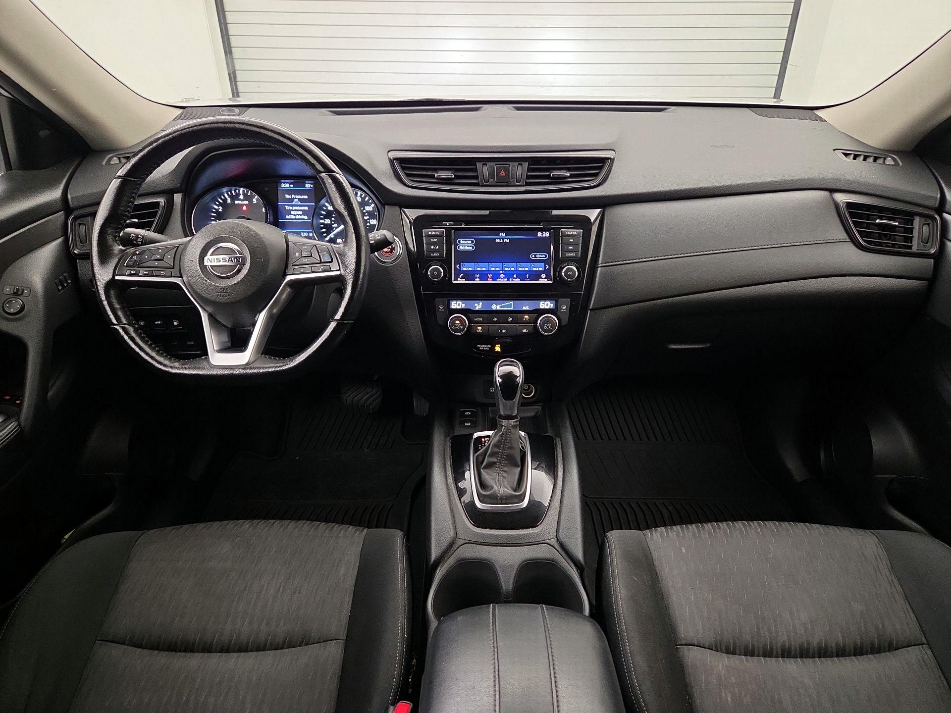 Thumbnail: 2020 Nissan Rogue - 9