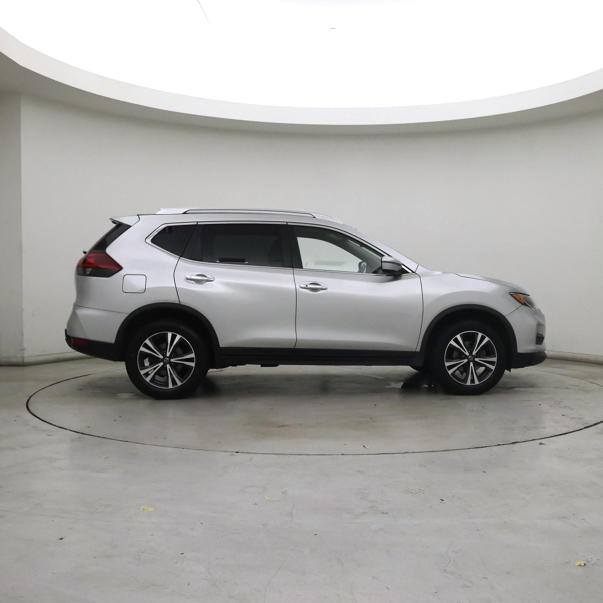 Thumbnail: 2020 Nissan Rogue - 7