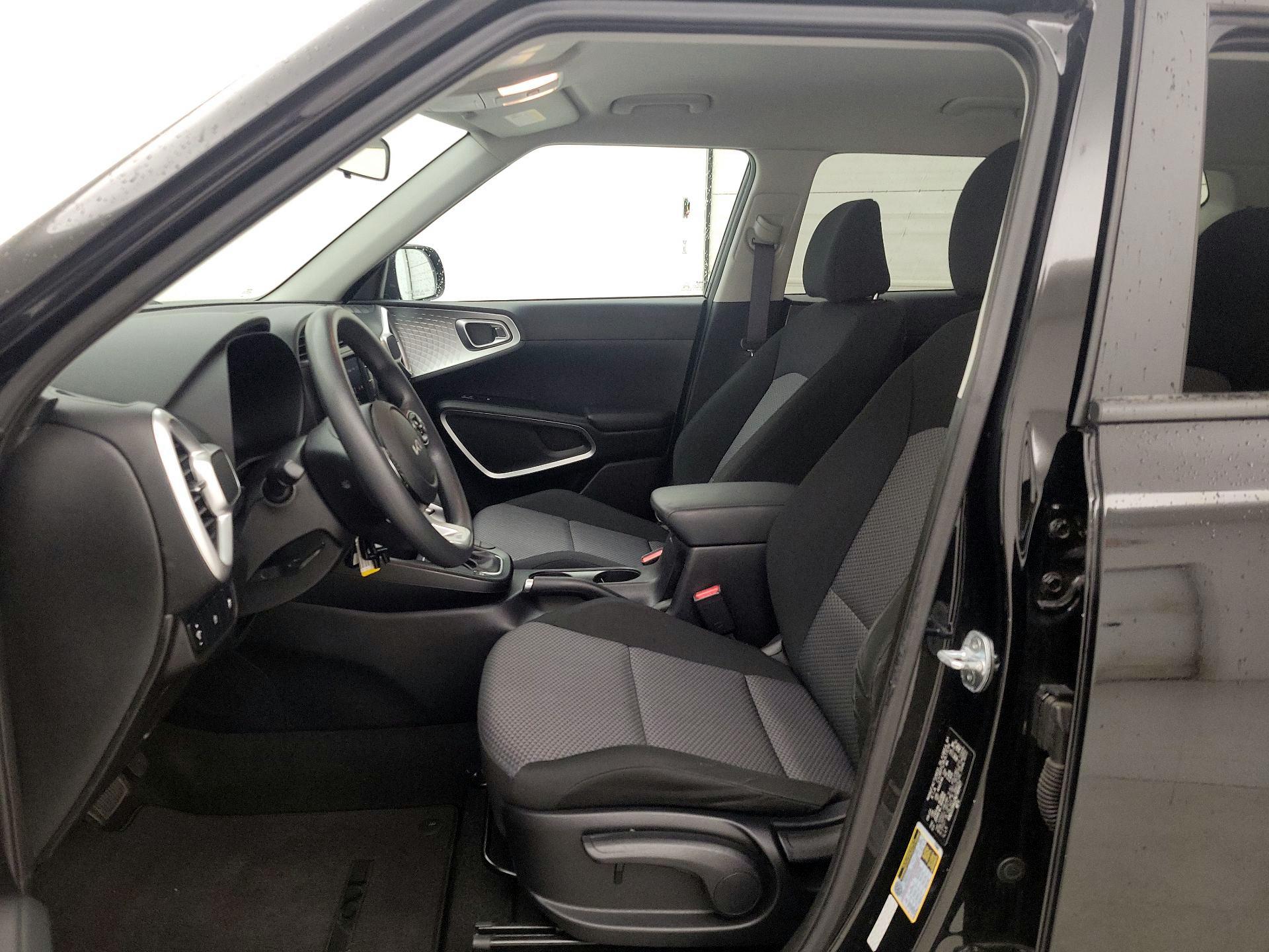 Thumbnail: 2022 Kia Soul - 11