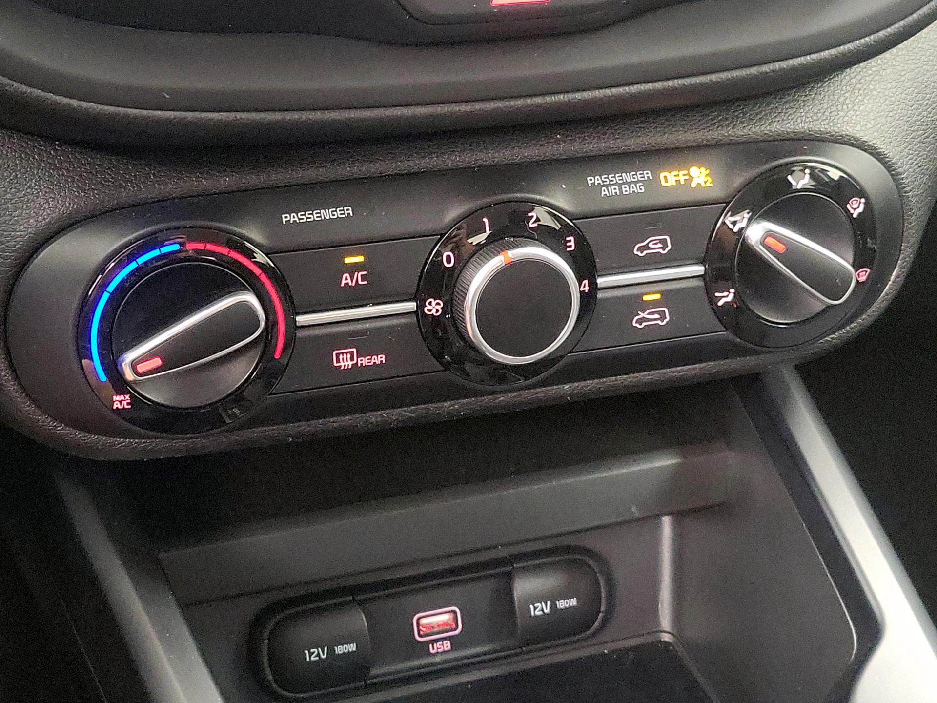 Thumbnail: 2022 Kia Soul - 16