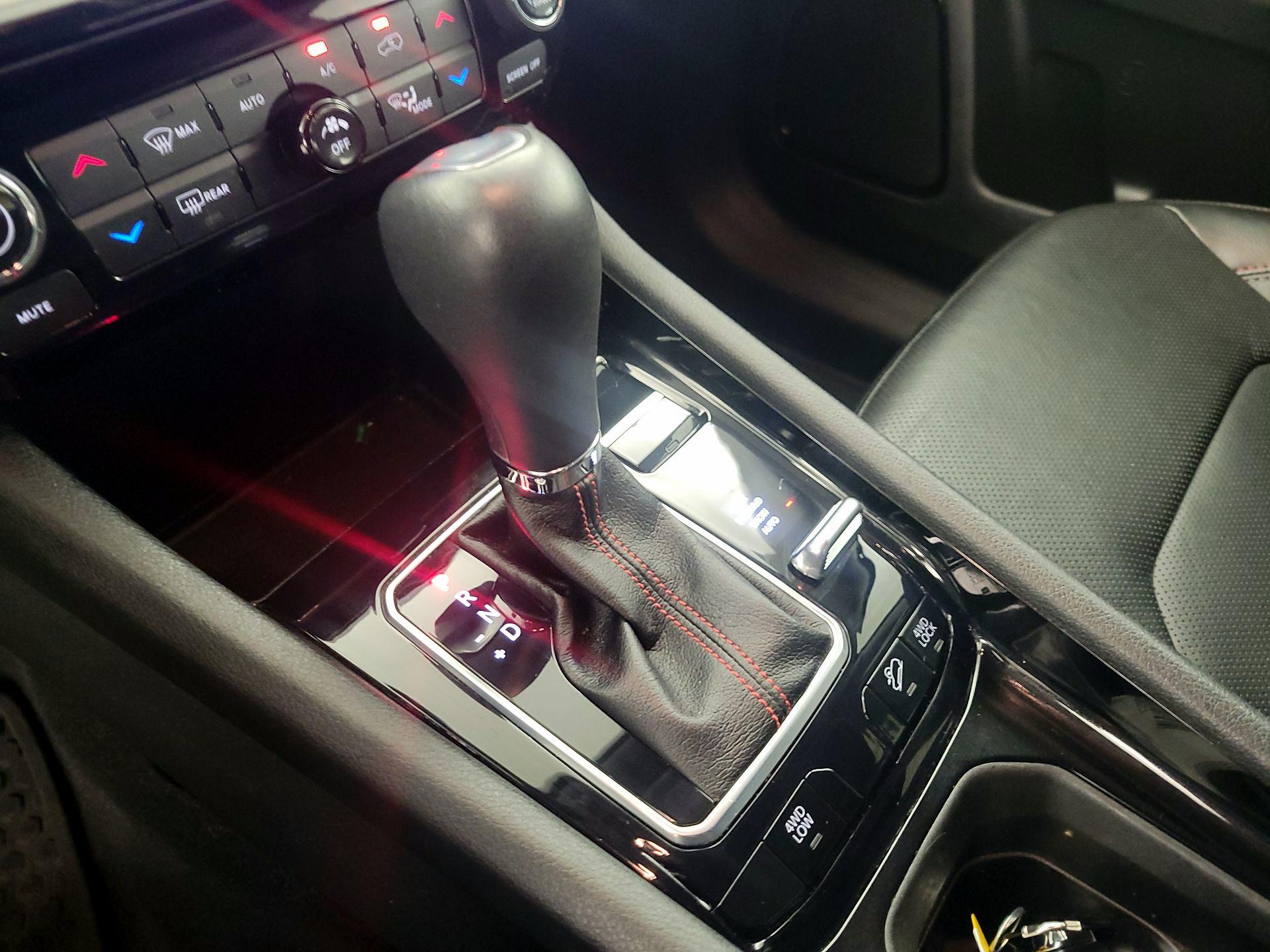 Thumbnail: 2022 Jeep Compass - 18