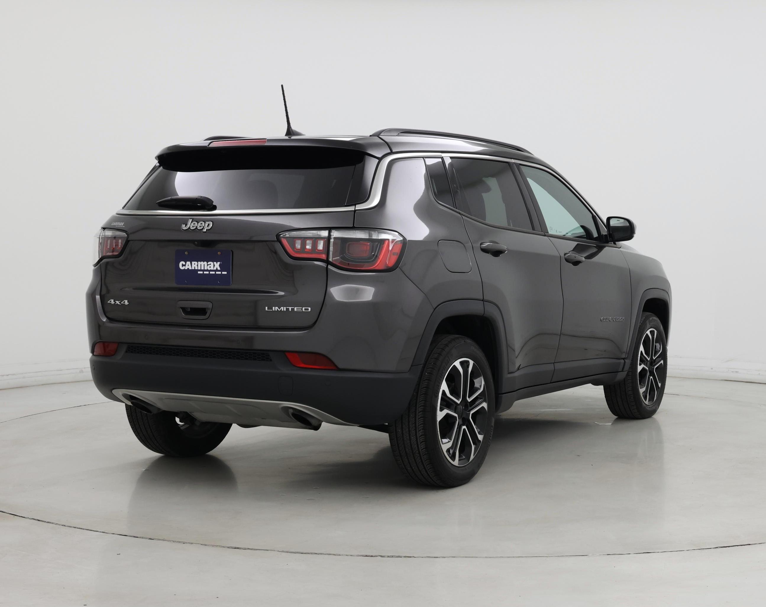 Thumbnail: 2023 Jeep Compass - 8
