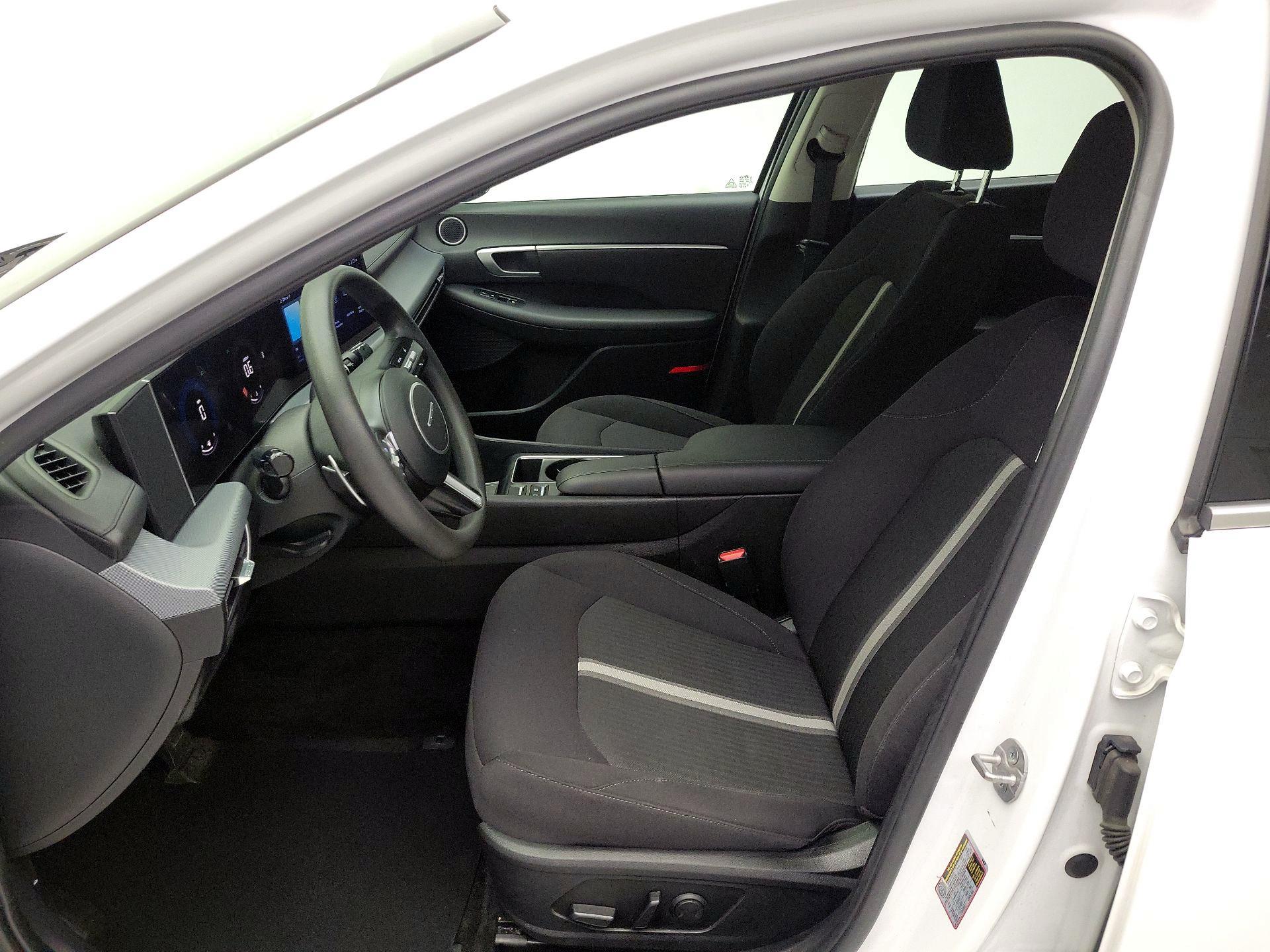 Thumbnail: 2024 Hyundai Sonata - 11