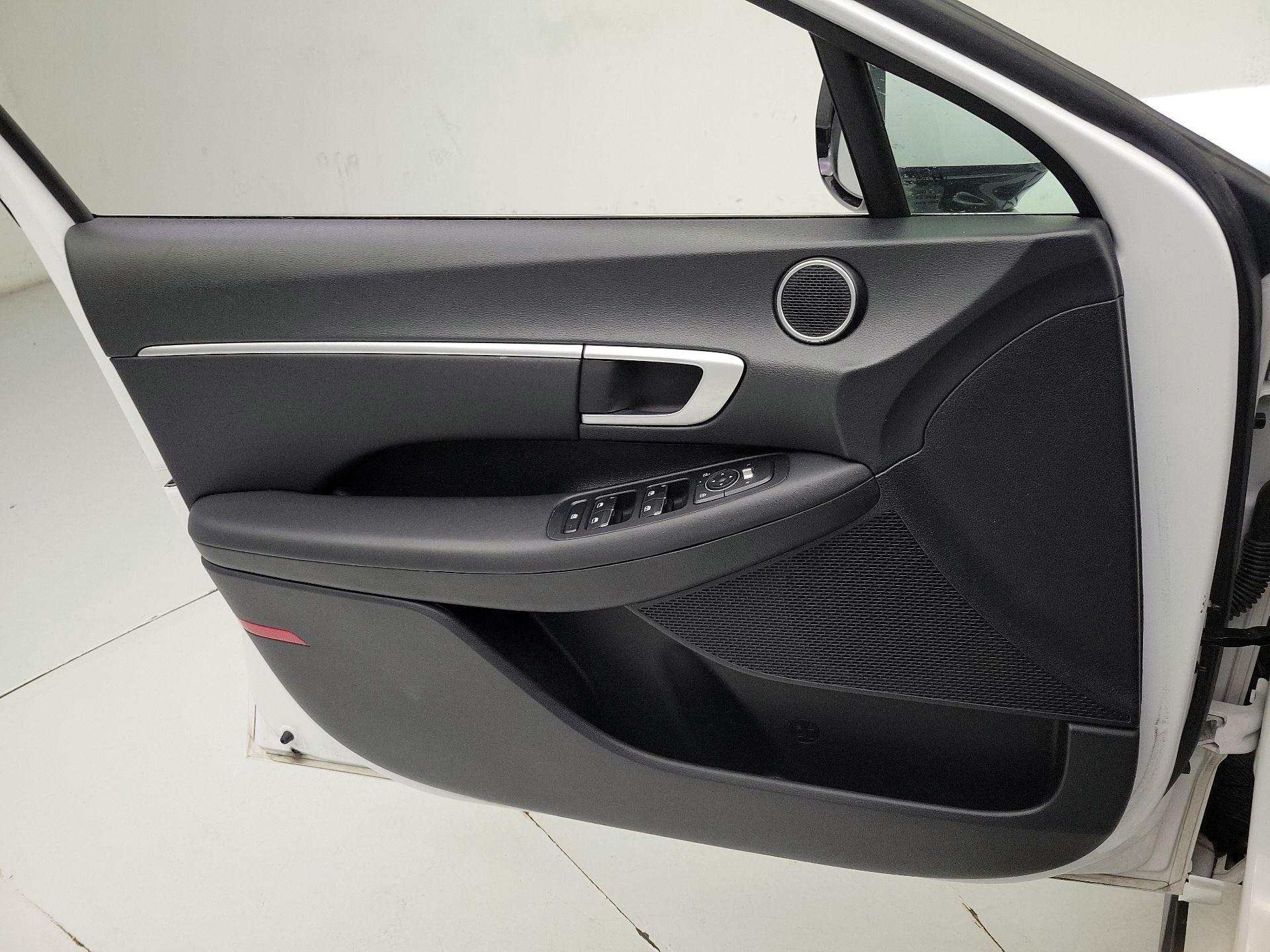 Thumbnail: 2024 Hyundai Sonata - 12