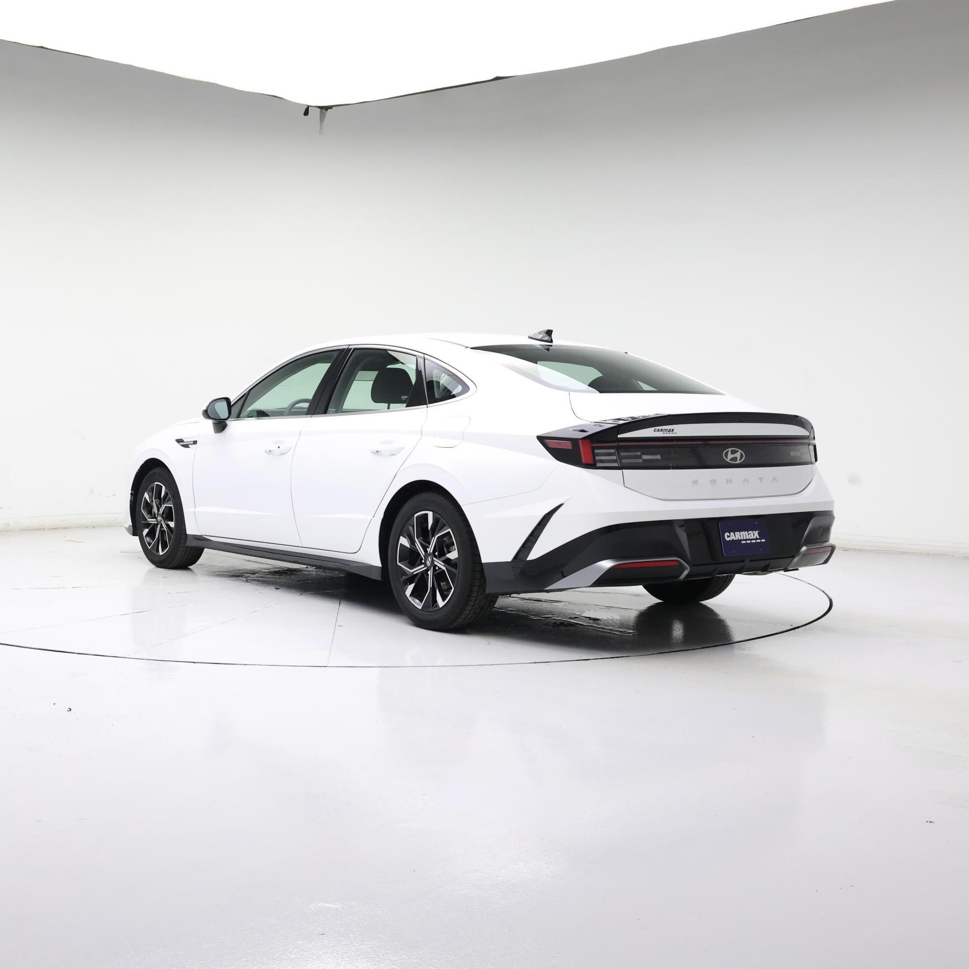 Thumbnail: 2024 Hyundai Sonata - 2